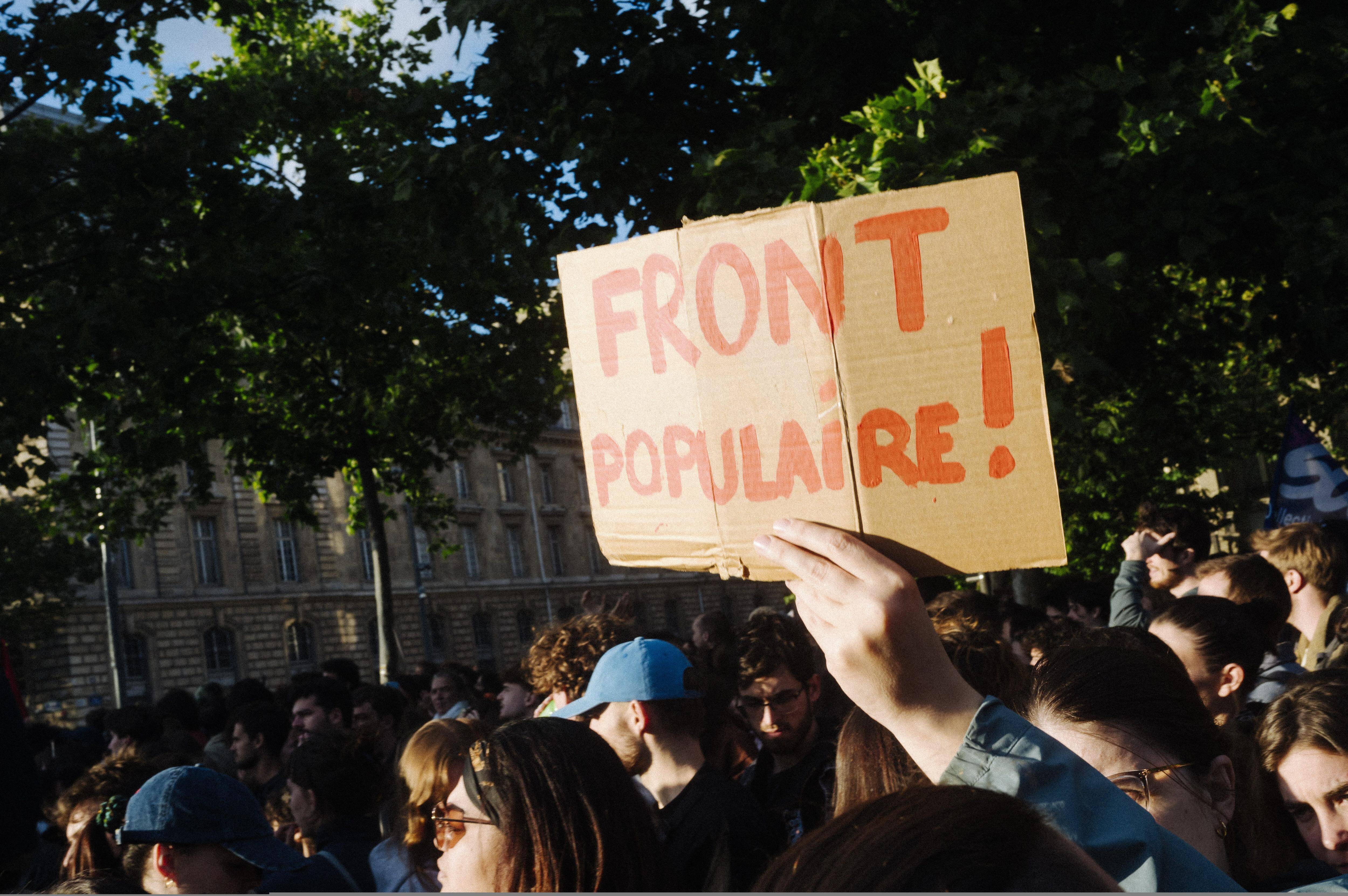 "Nous sommes dans l'attente de la fumée blanche": la gauche des Alpes-Maritimes prête à s'organiser en "Front populaire"