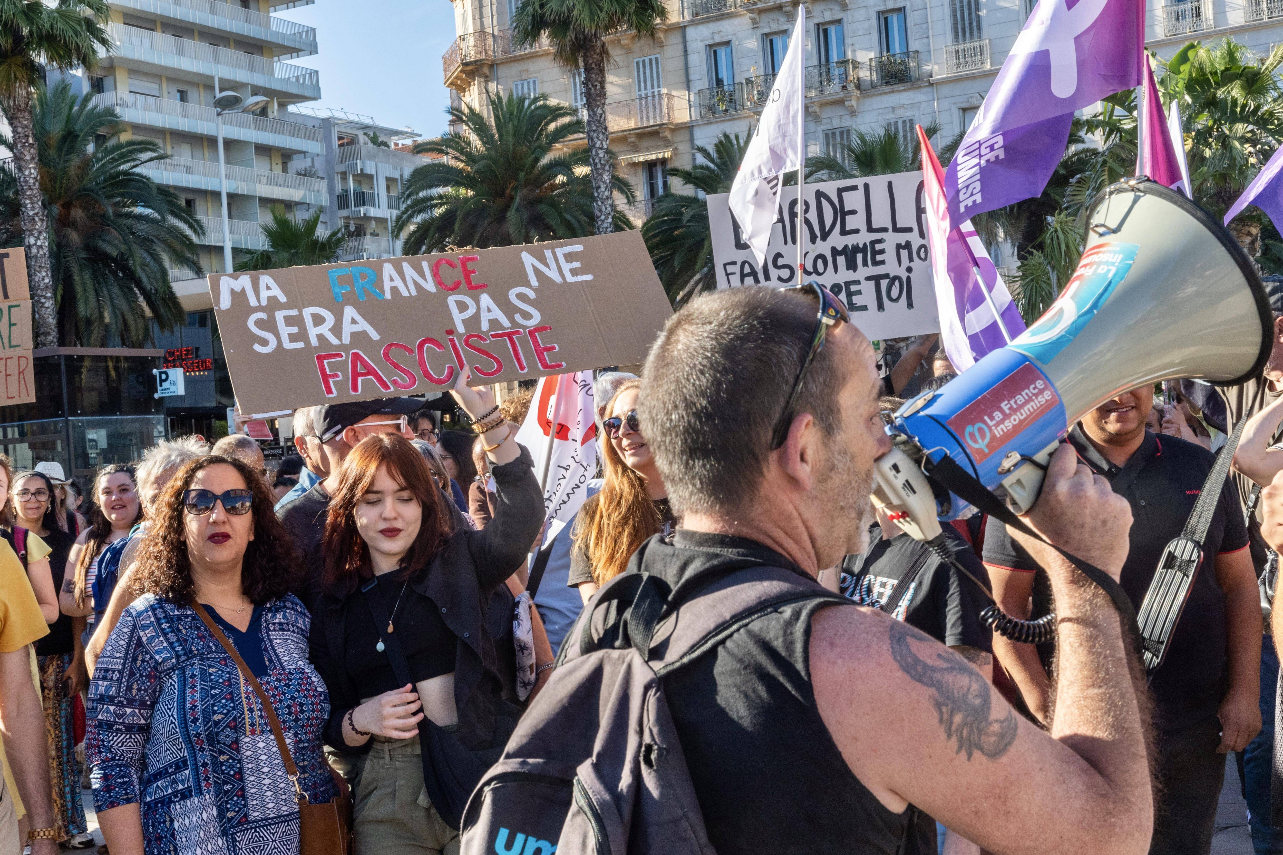 A Toulon, des centaines de personnes ont manifesté contre le RN