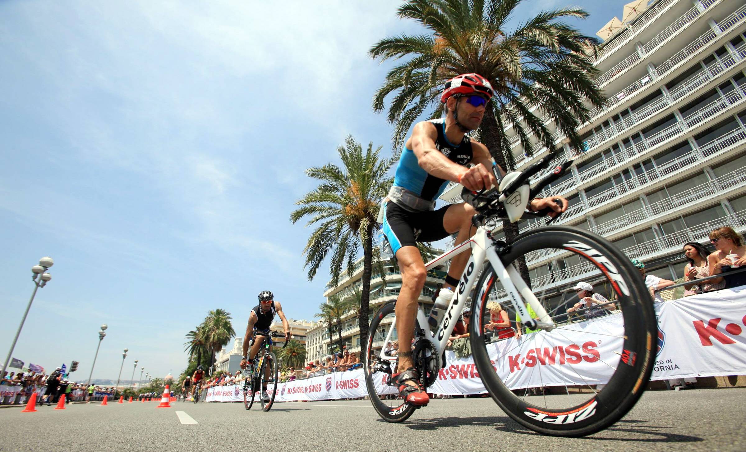 "Une collision grave": on en sait plus sur le piéton renversé par un cycliste sur l'Ironman à Nice