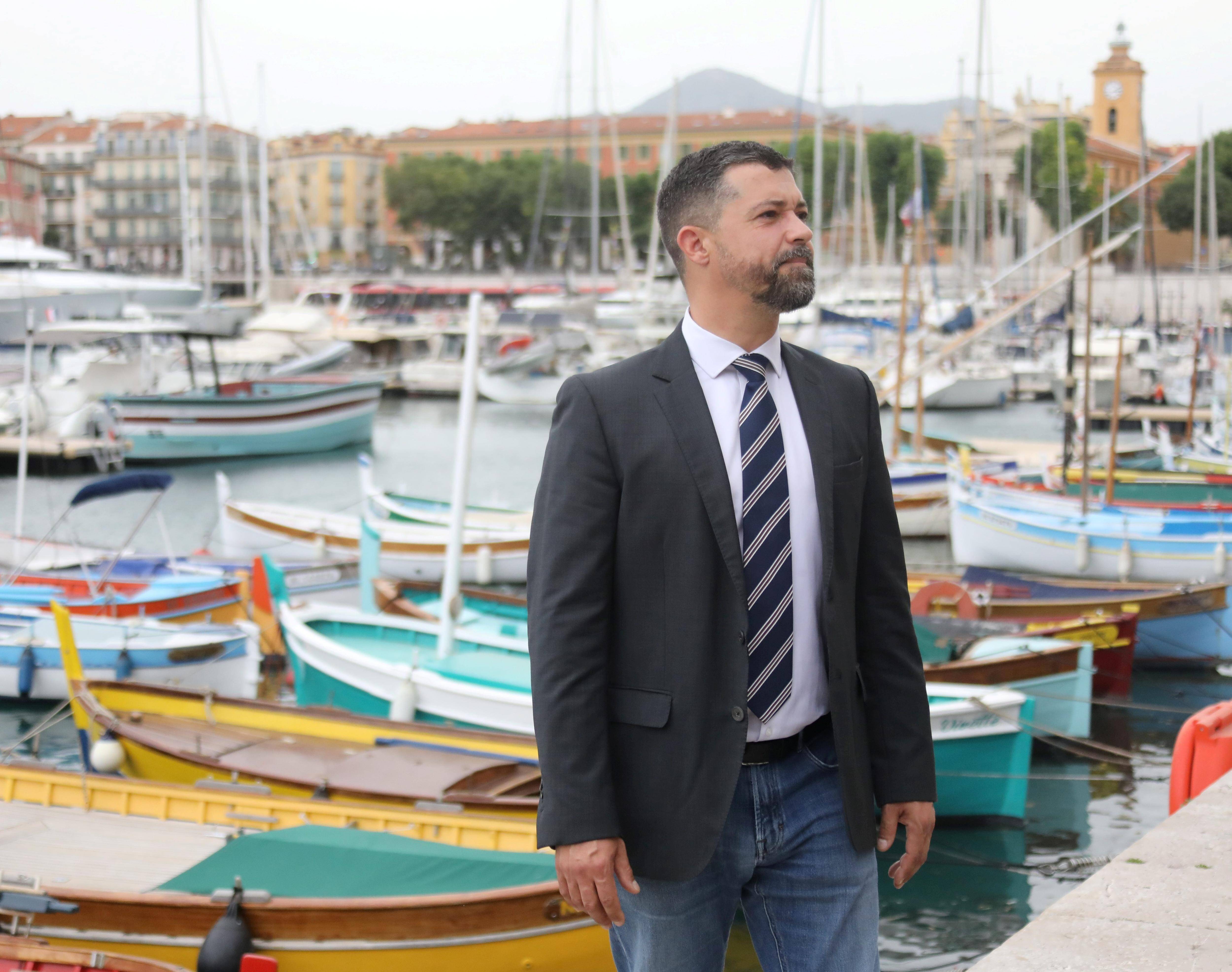 Virgile Vanier-Guérin, adversaire Républicain d'Éric Ciotti dans la 1re circonscription des Alpes-Maritimes: "Je dis aux électeurs LR, leurs valeurs ne sont pas perdues"