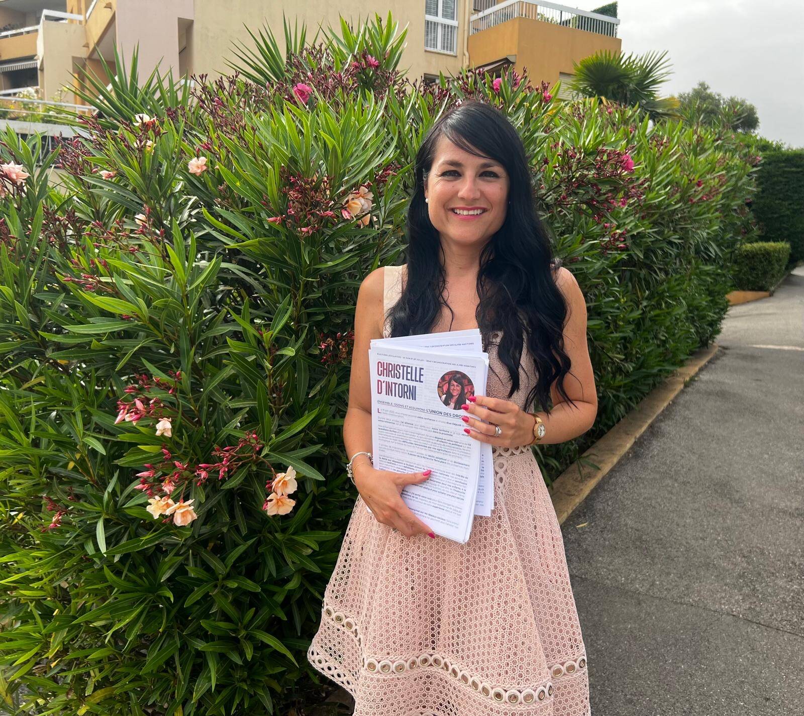 "On a fait voler en éclats la bien-pensance, mais on a fait un choix courageux", lâche Christelle d'Intorni, députée sortante LR dans la 5e circonscription des Alpes-Maritimes