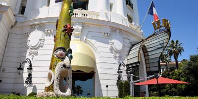 On vous explique pourquoi la statue de Niki de Saint Phalle a changé devant Le Negresco à Nice