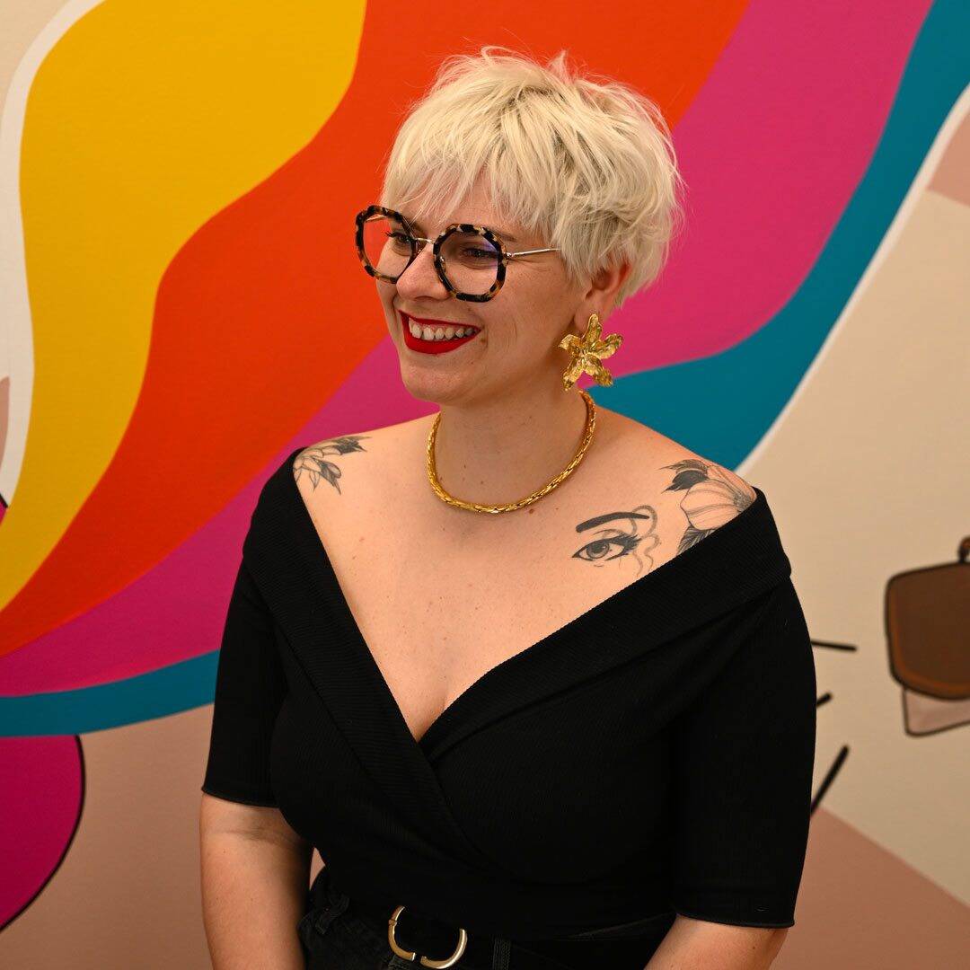 Suicide d'une adolescente à Nice: "On ne peut pas se contenter de dire qu'il faut fermer TikTok", estime cette spécialiste