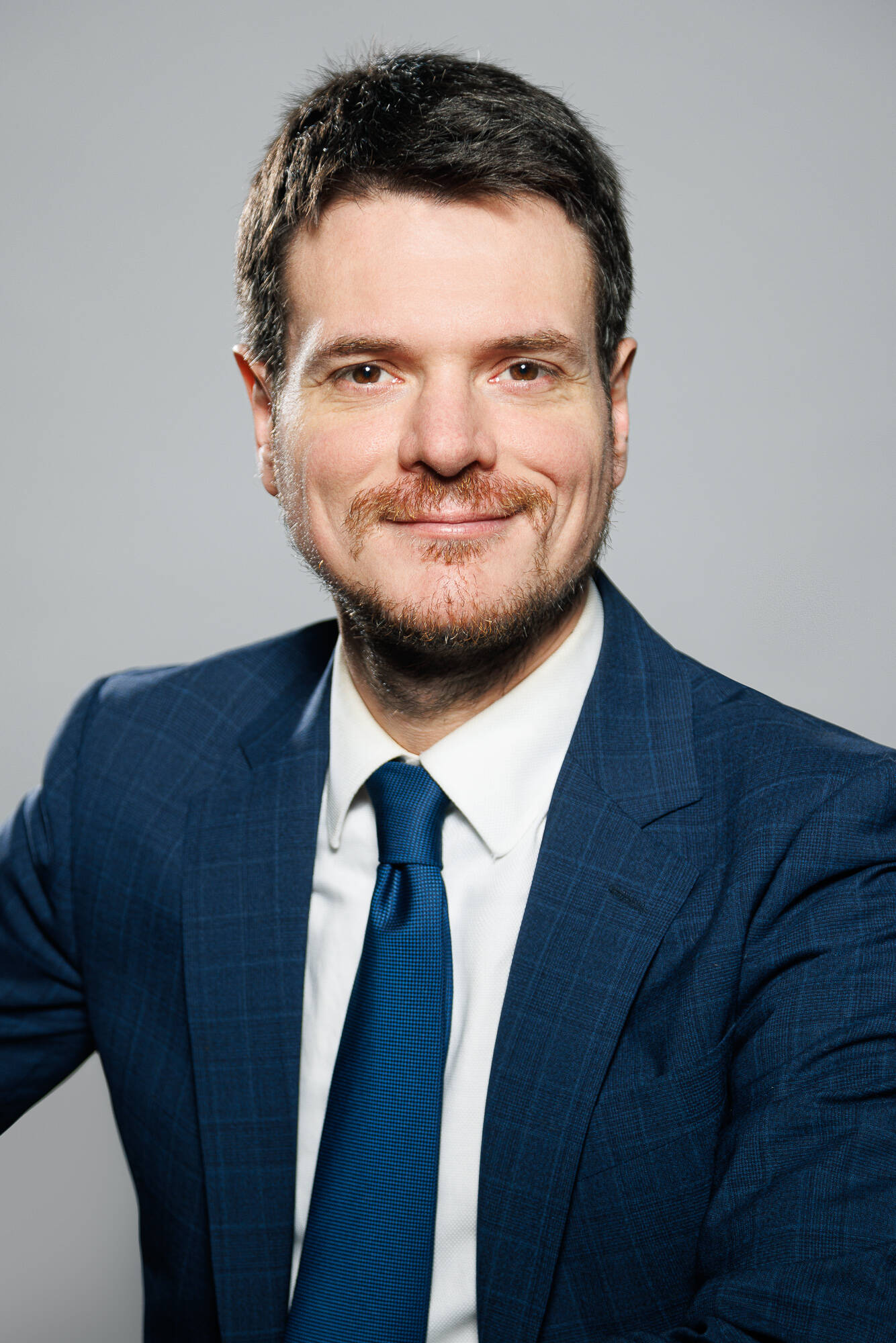 "Un gouvernement technique à l'italienne est envisageable": c'est l'avis de cet expert en droit constitutionnel s'il n'y a pas de majorité à l'Assemblée nationale après les législatives