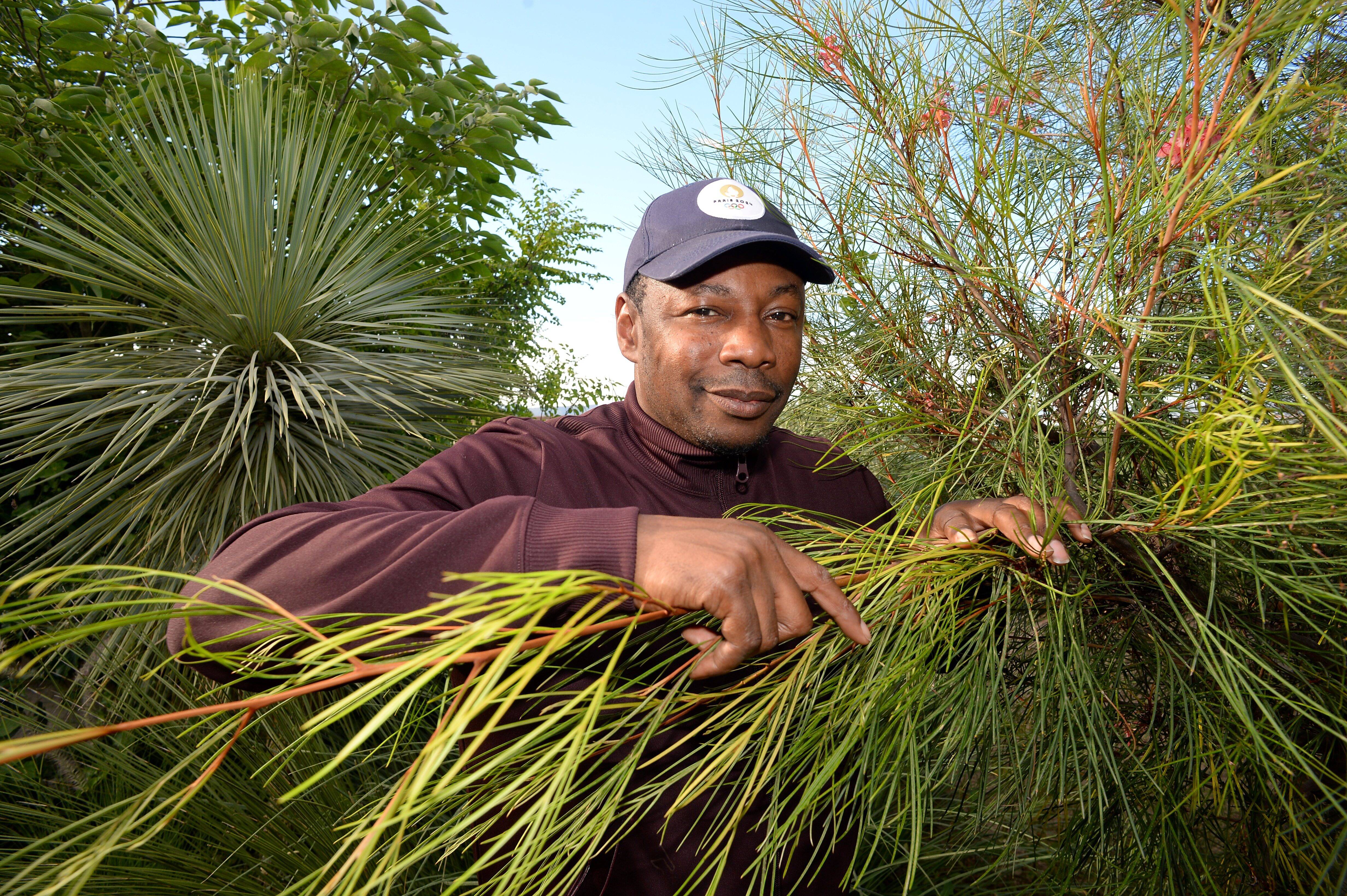 "Je suis l'ancien!": on a rencontré MC Solaar avant son concert au Mas des Escaravatiers
