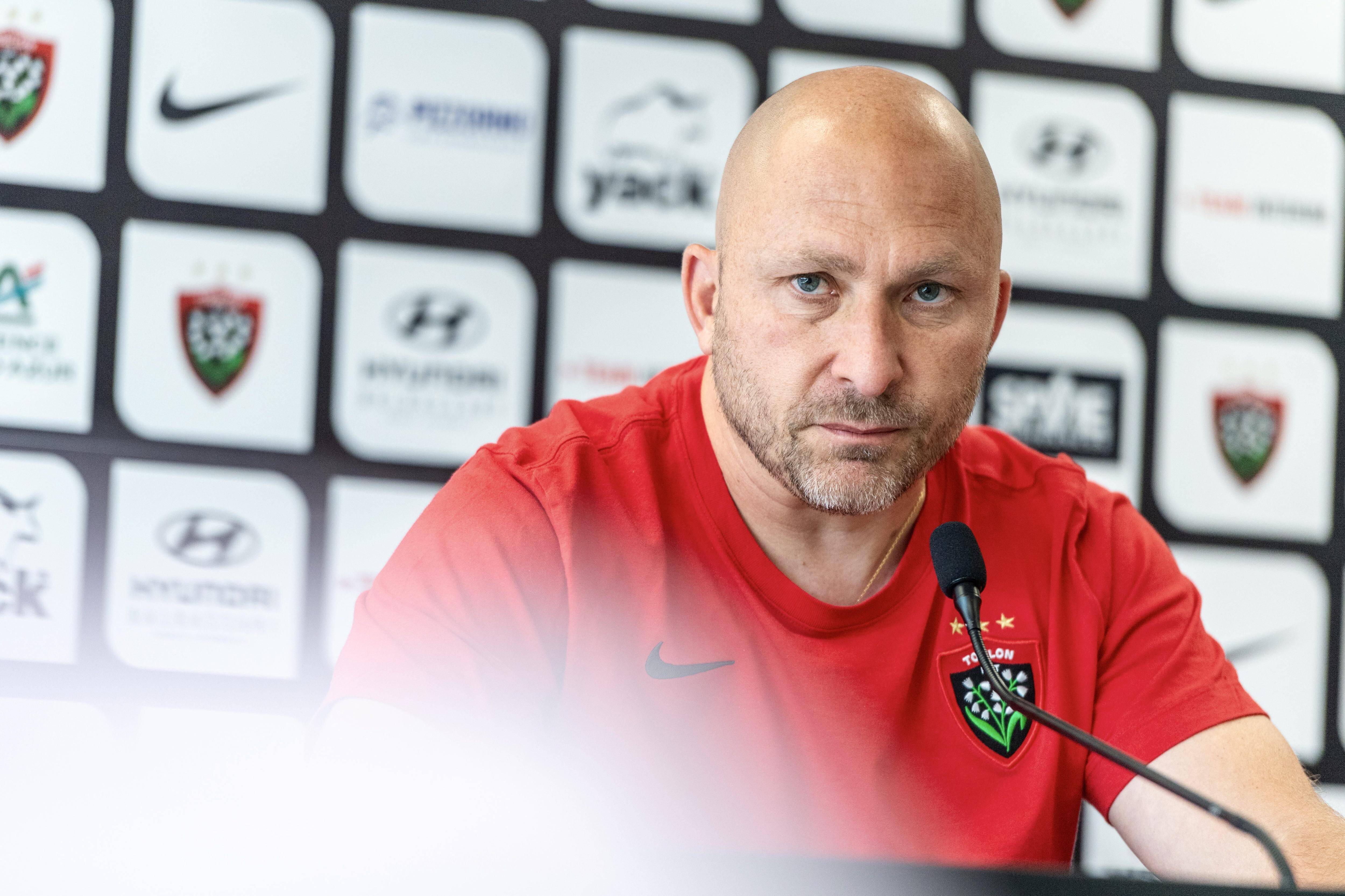 "On a plus parlé de ma connerie, que de ce qu'il y avait marqué dans le SMS", Pierre Mignoni revient sur son coup de gueule contre le journal L'Équipe début mars