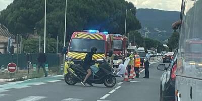 Un accident entre un véhicule et un deux-roues fait un blessé à Saint-Tropez, la route des plages coupée