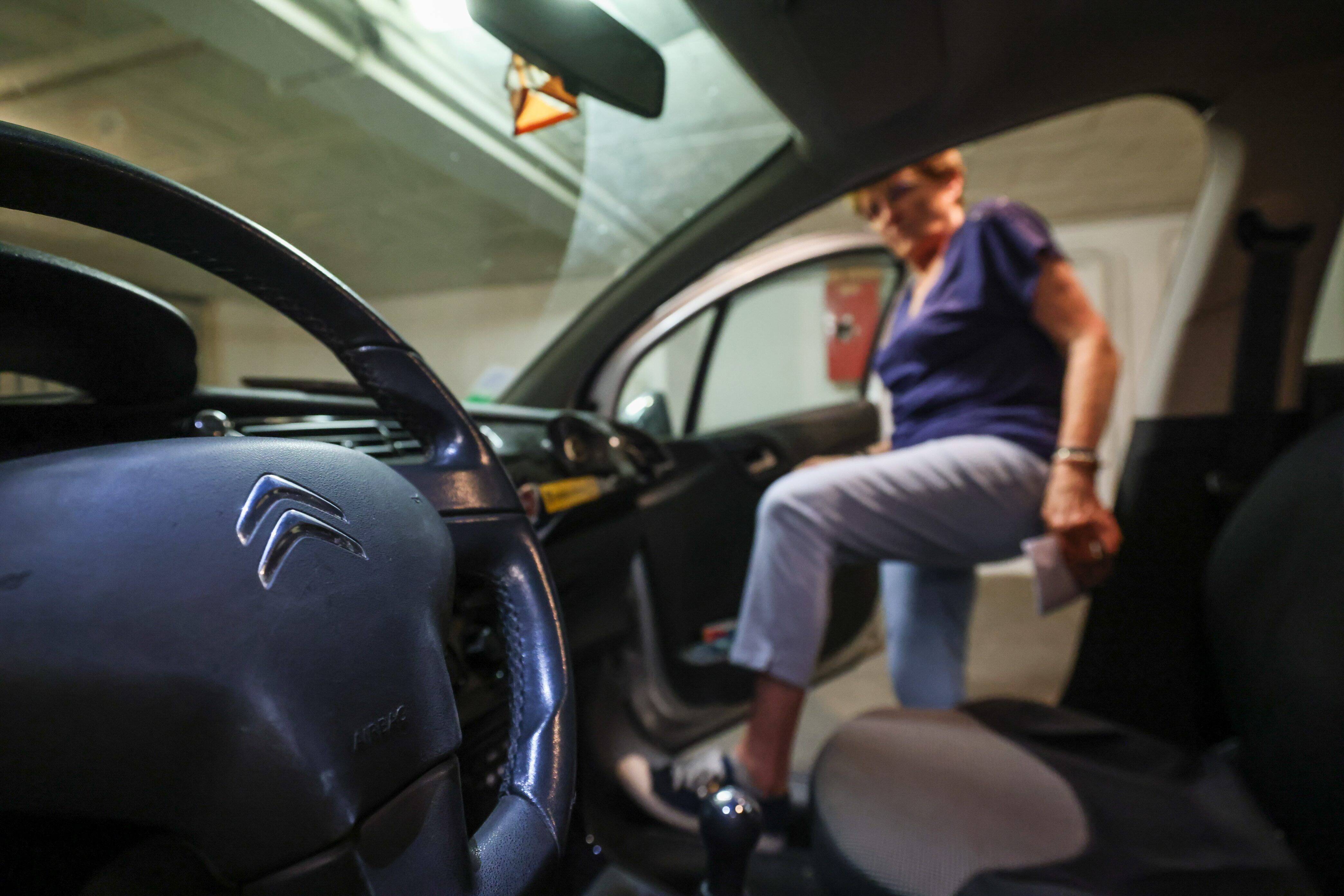 Changer les airbags défectueux des Citroën, une procédure "facile" mais il faut être habilité