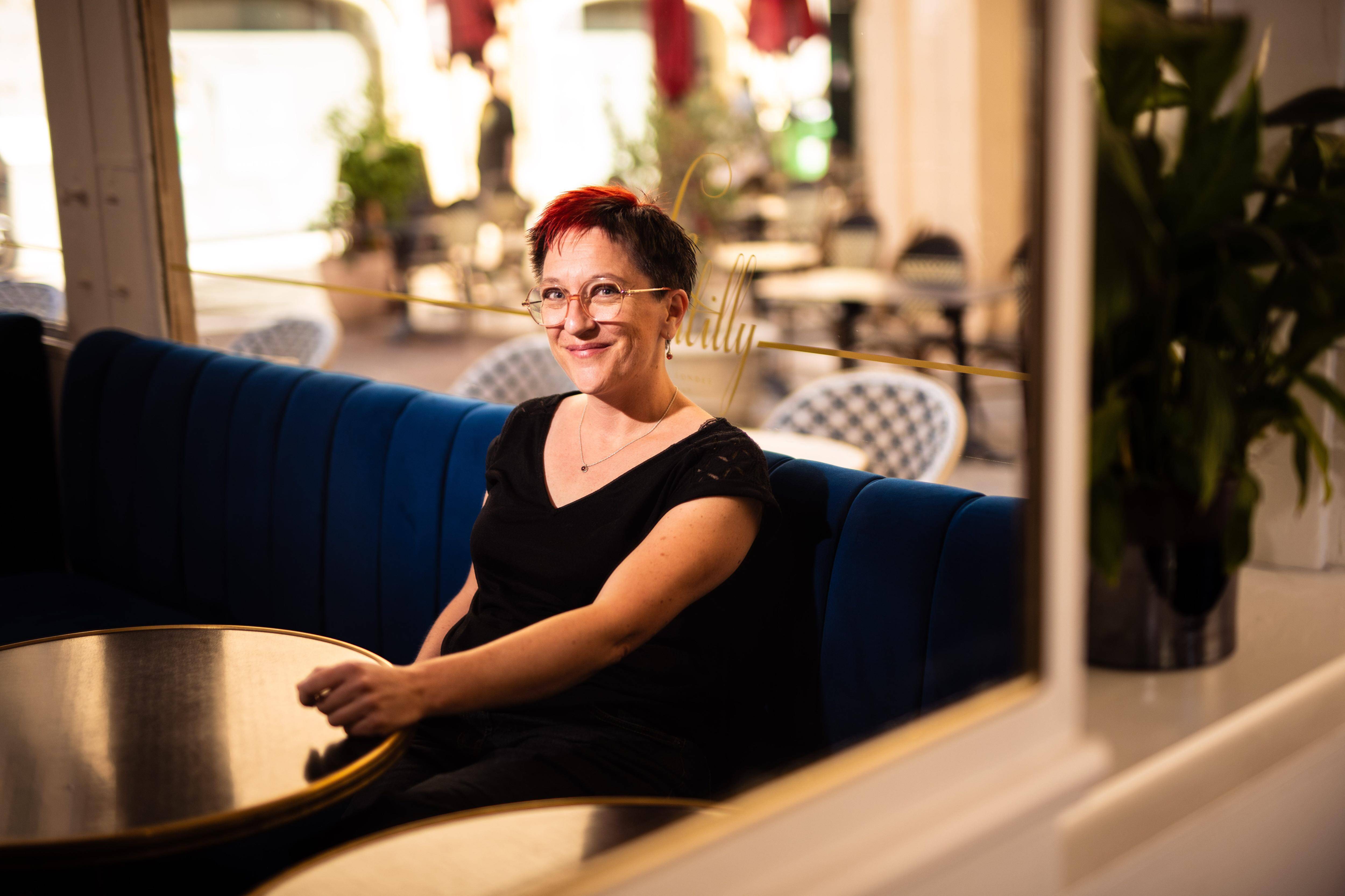 Comment Anne Michel, ancienne professeur de lettres à La Seyne, est devenue écrivain?