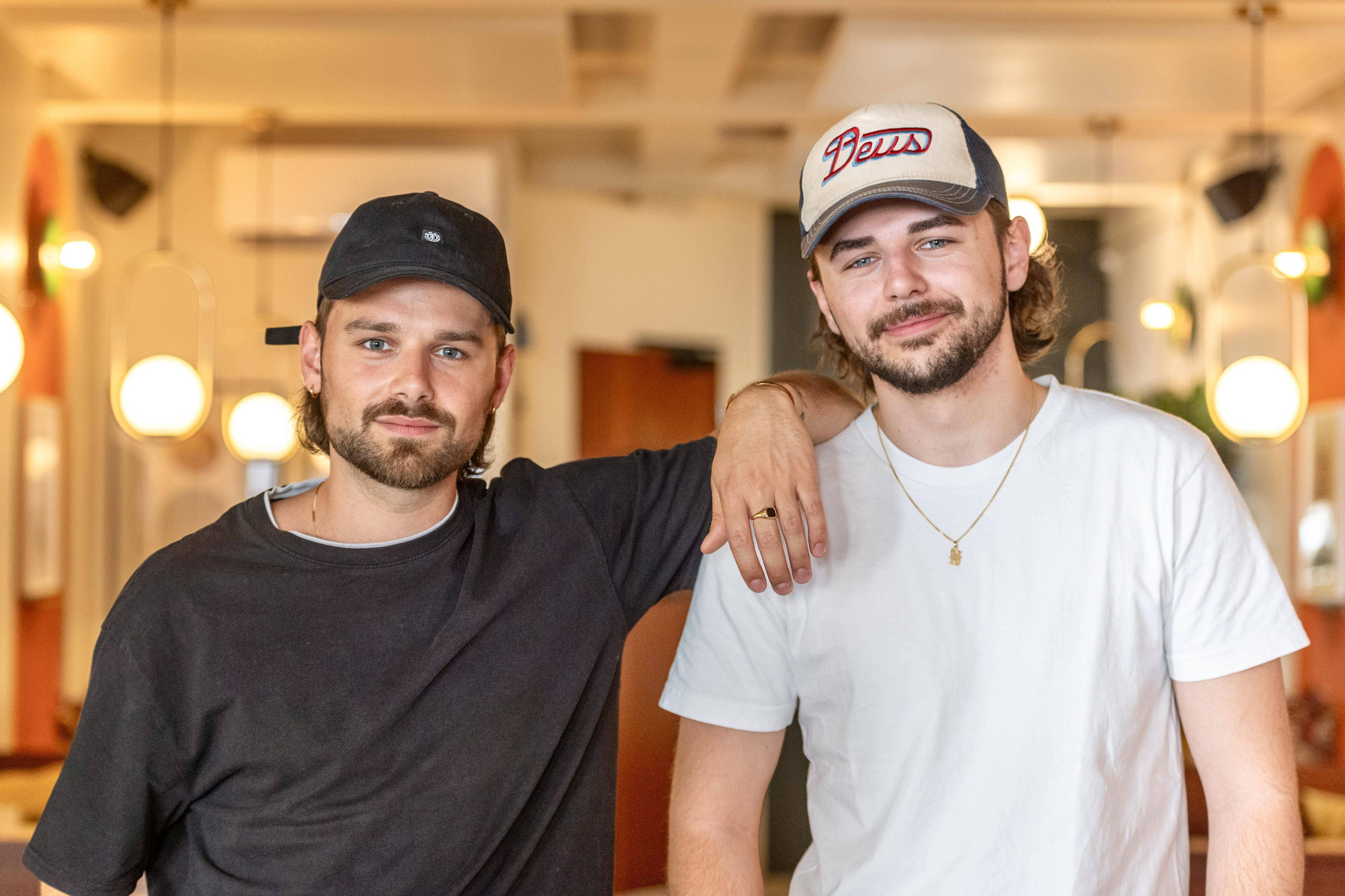 Ils ont été révélés par deux télé-crochets: mais que deviennent les Toulonnais Julien et Mathieu Canaby?