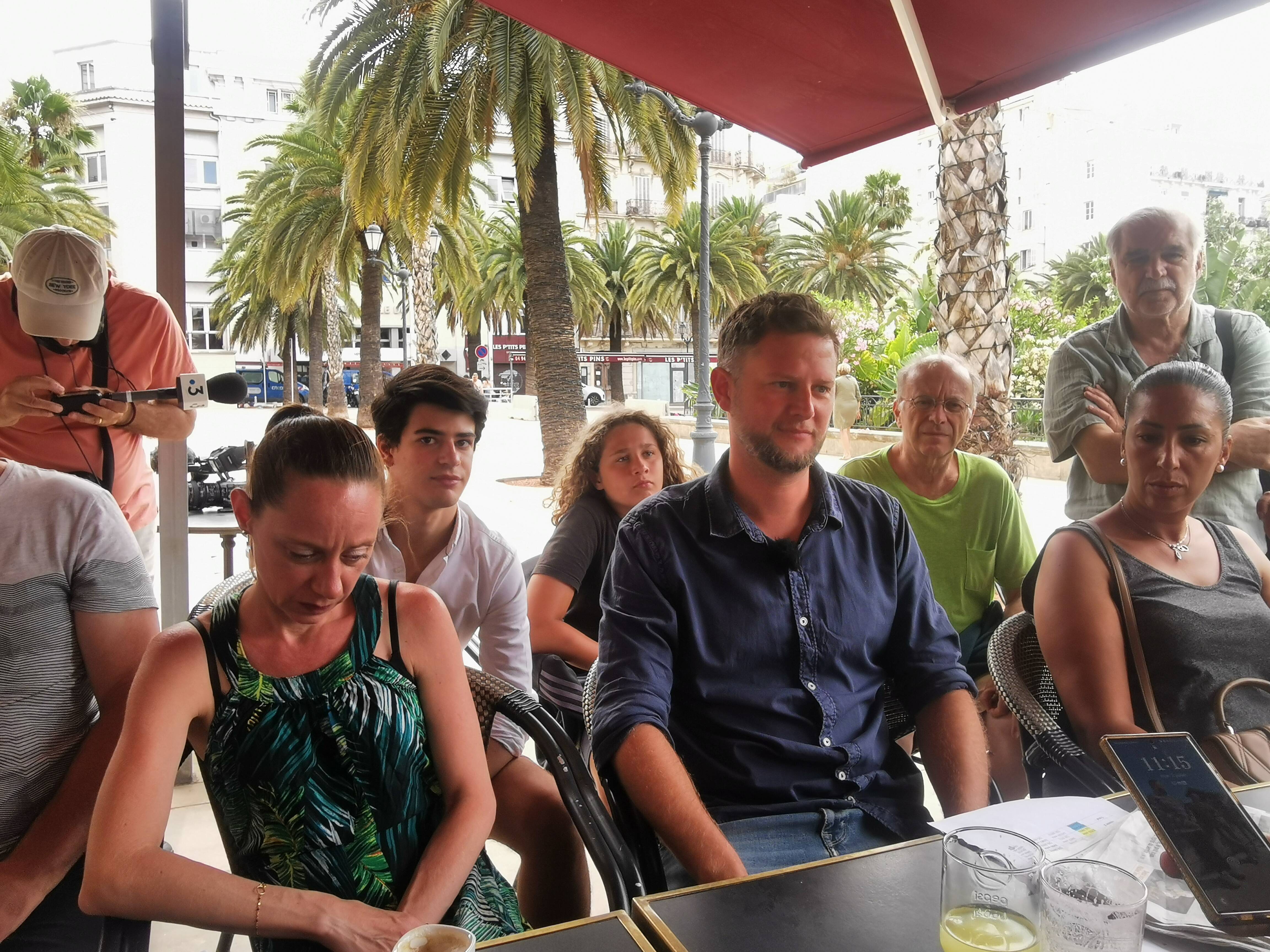 À Toulon, pas de triangulaire dans la 1ère circonscription: le candidat du Nouveau Front populaire Eric Habouzit se retire