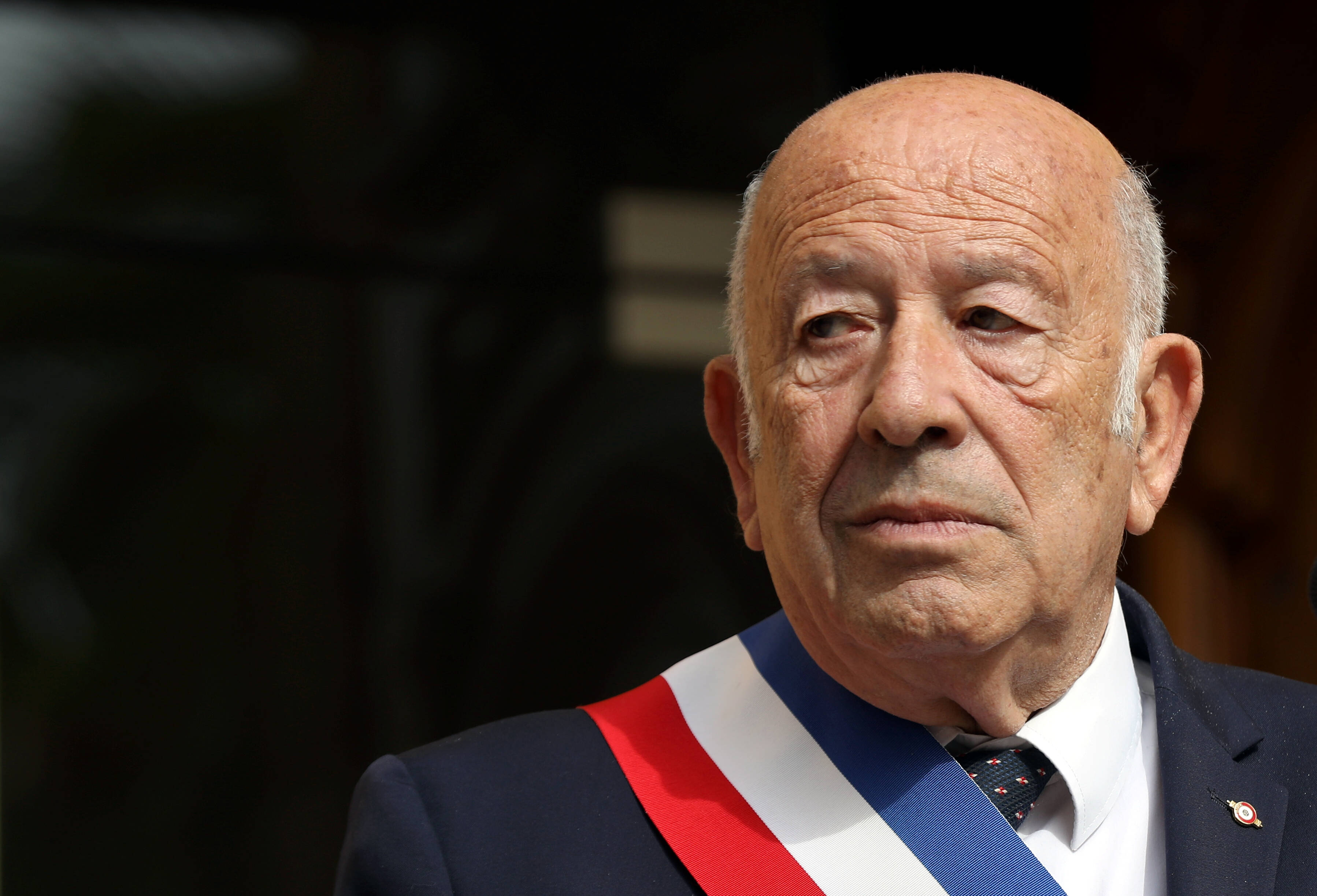 Affaire Messina: le maire de Menton Yves Juhel placé en garde à vue