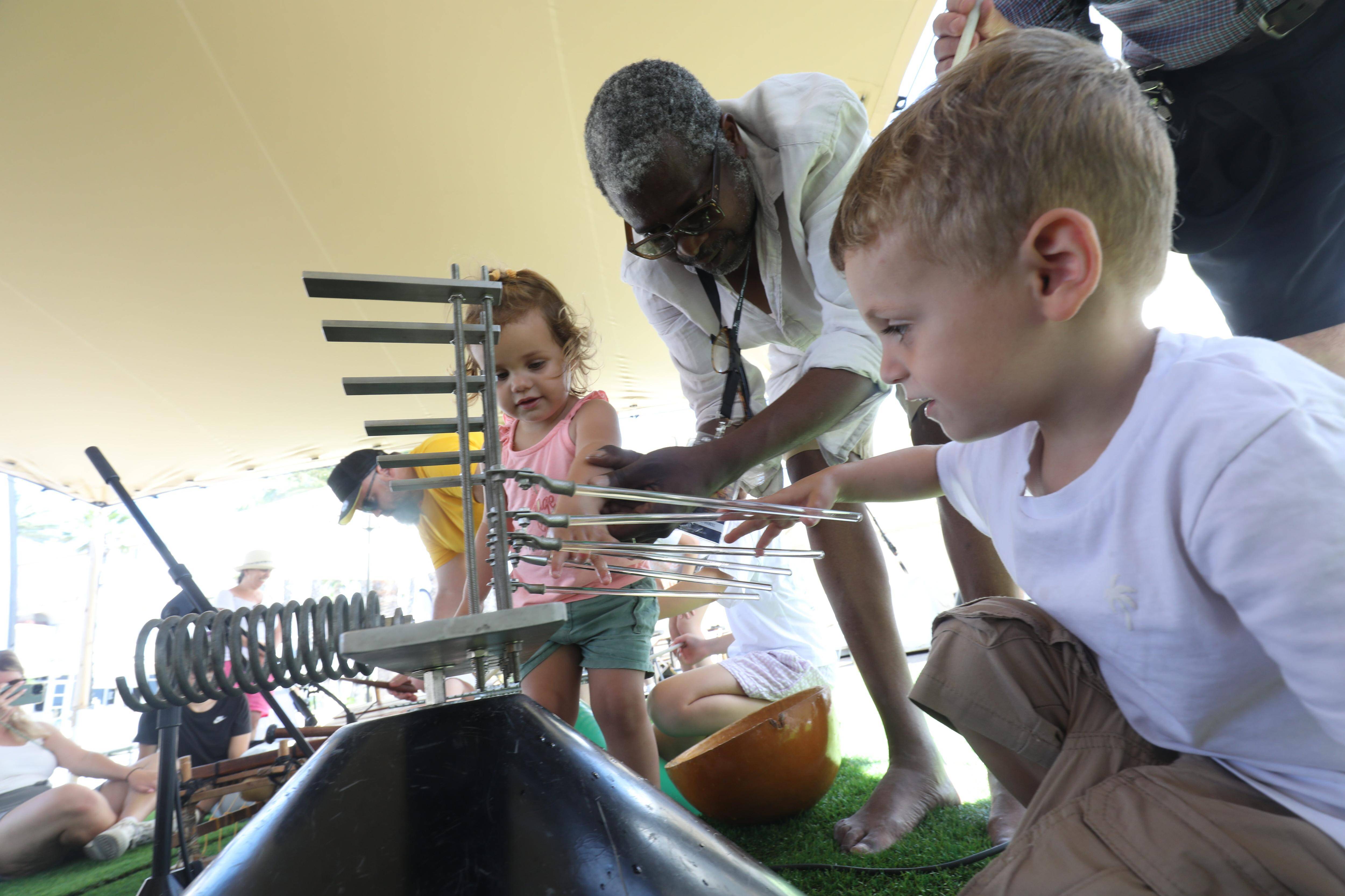Au Jazz Festival de Saint-Raphaël, des ateliers proposés aux enfants pour leur faire découvrir la musique