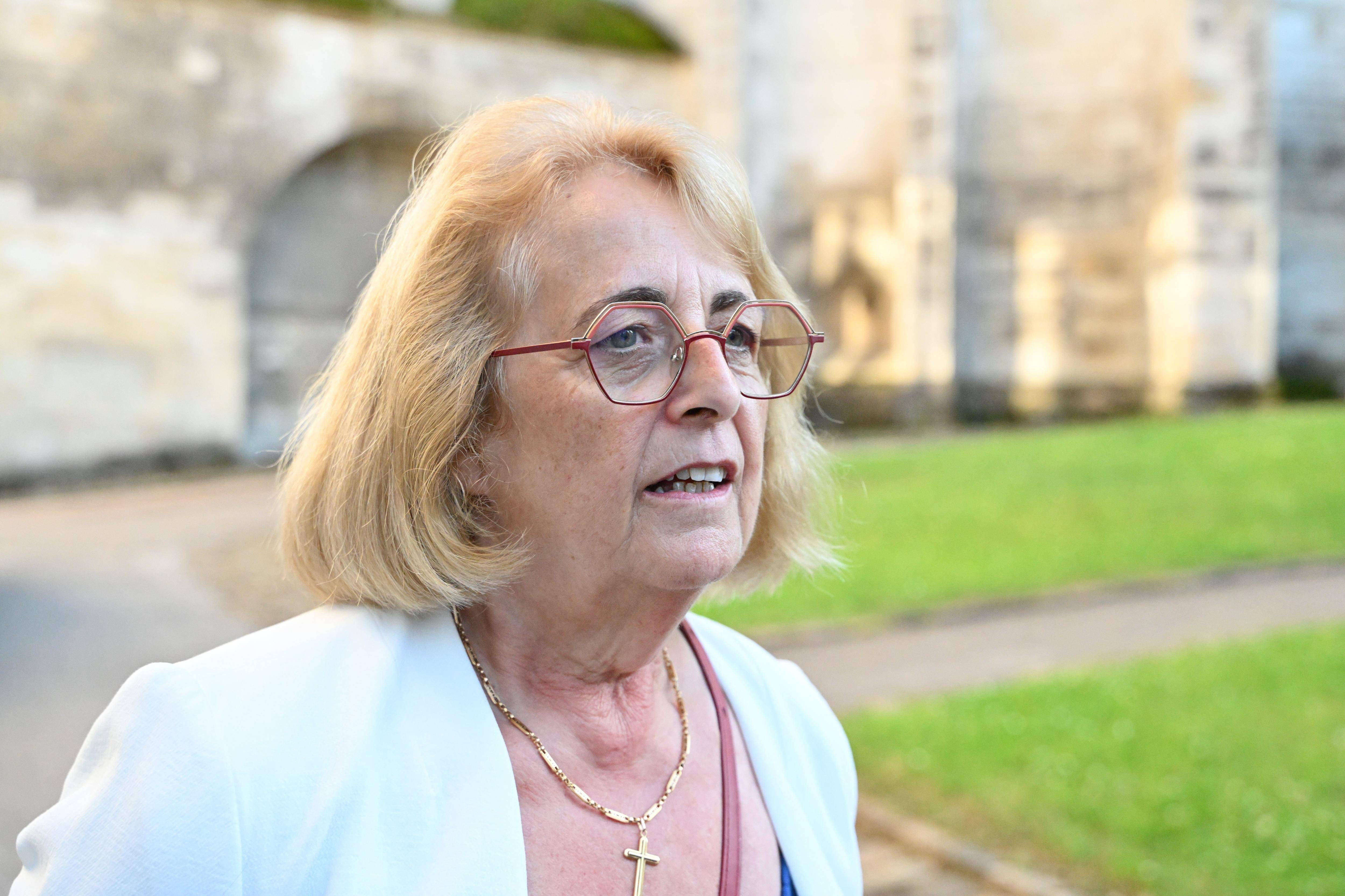 En rejoignant le RN, une députée fragilise la position Éric Ciotti à l'Assemblée nationale