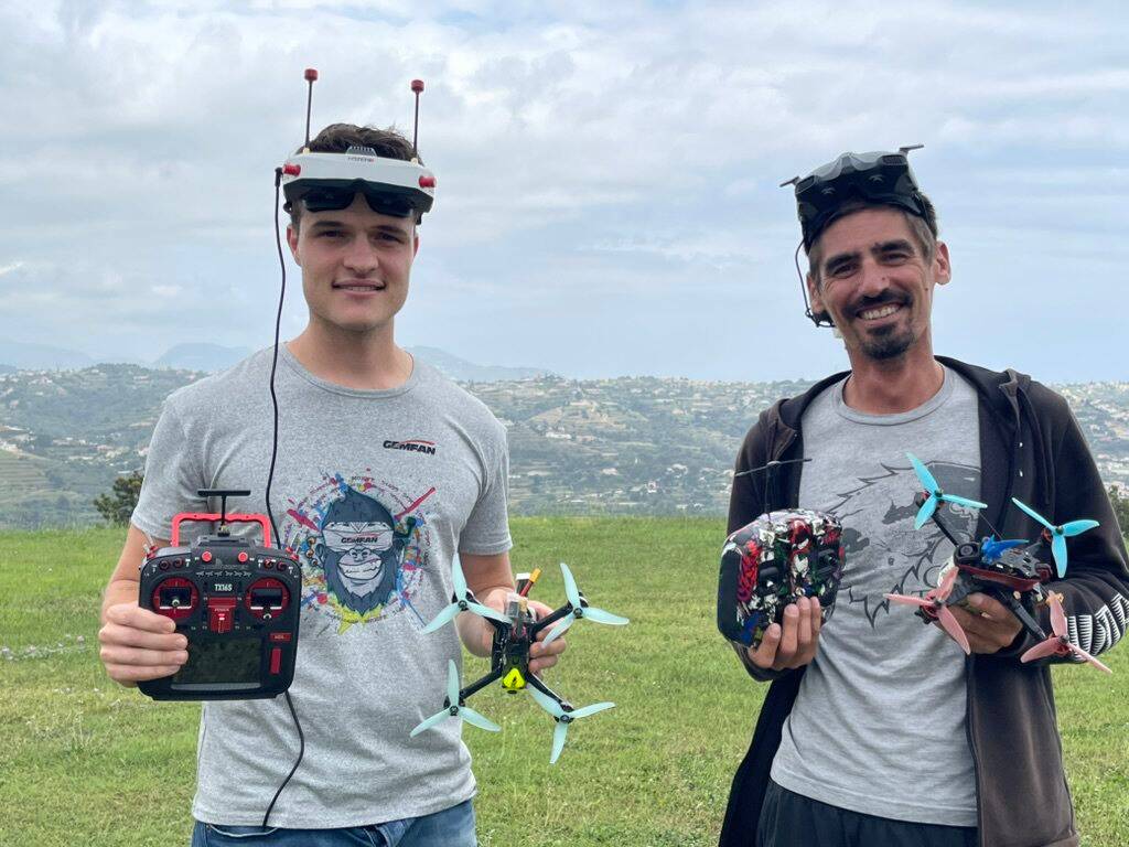 Si vous n'êtes pas branchés vélo, allez voir une course de drones ce week-end à La Gaude