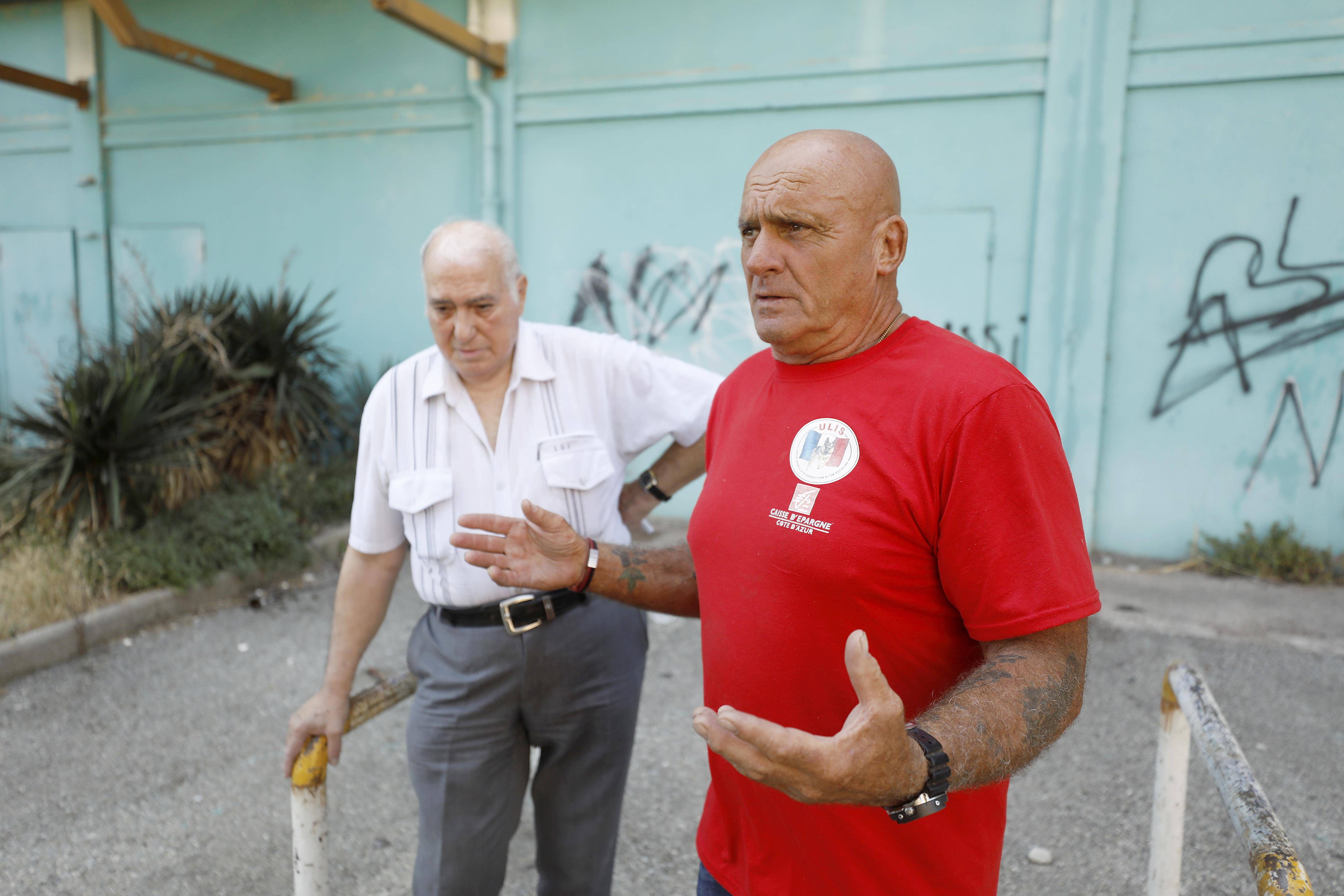 Nouveau quartier attendu à Saint-Laurent-du-Var: dans une des tours qui doit être détruite, un locataire de 80 ans qui a refusé d'être relogé est menacé d'expulsion