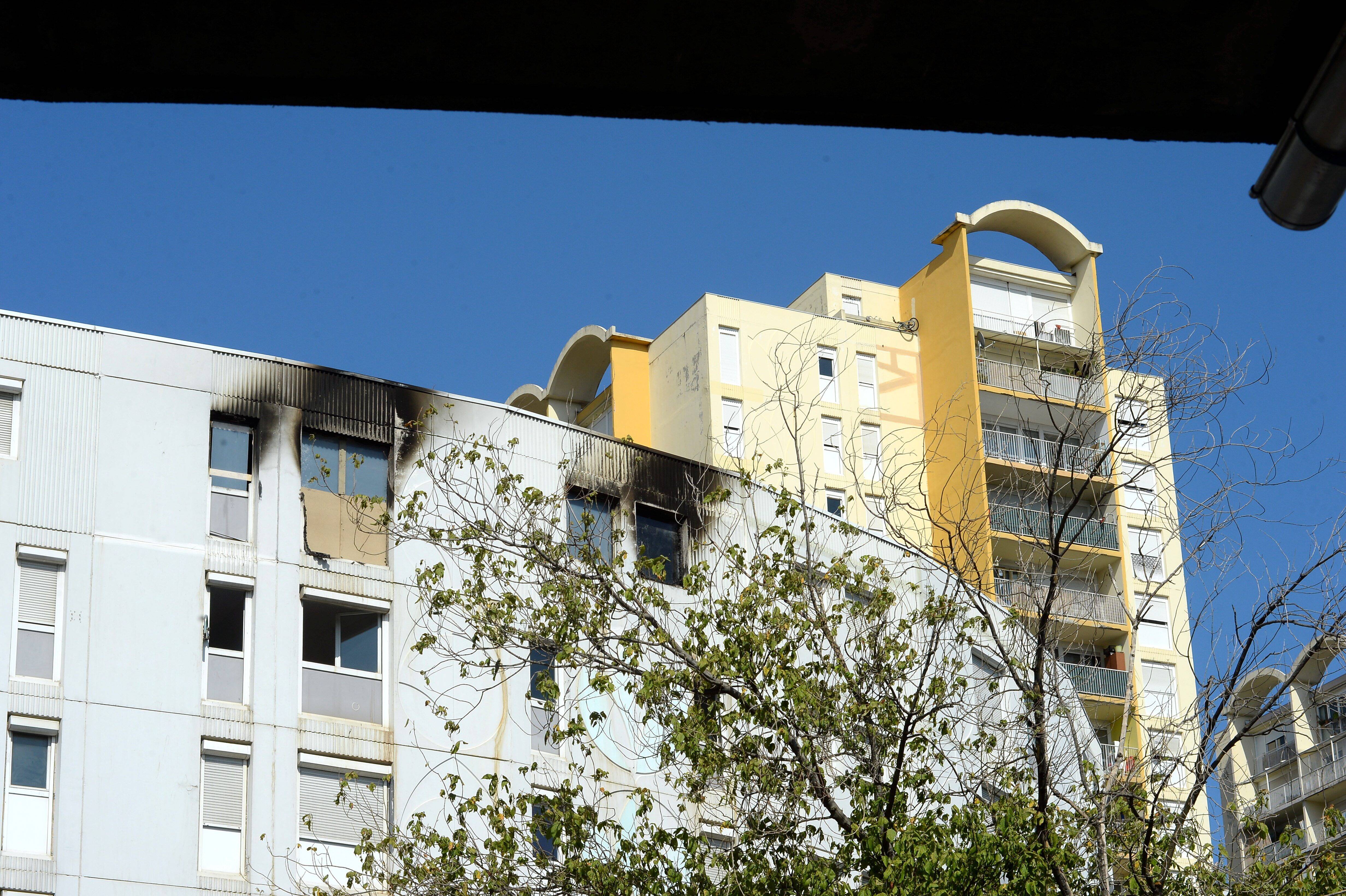 "Dans la situation où j'étais, je ne pensais pas survivre": le récit glaçant de Zakidine, miraculé de l'incendie criminel des Moulins