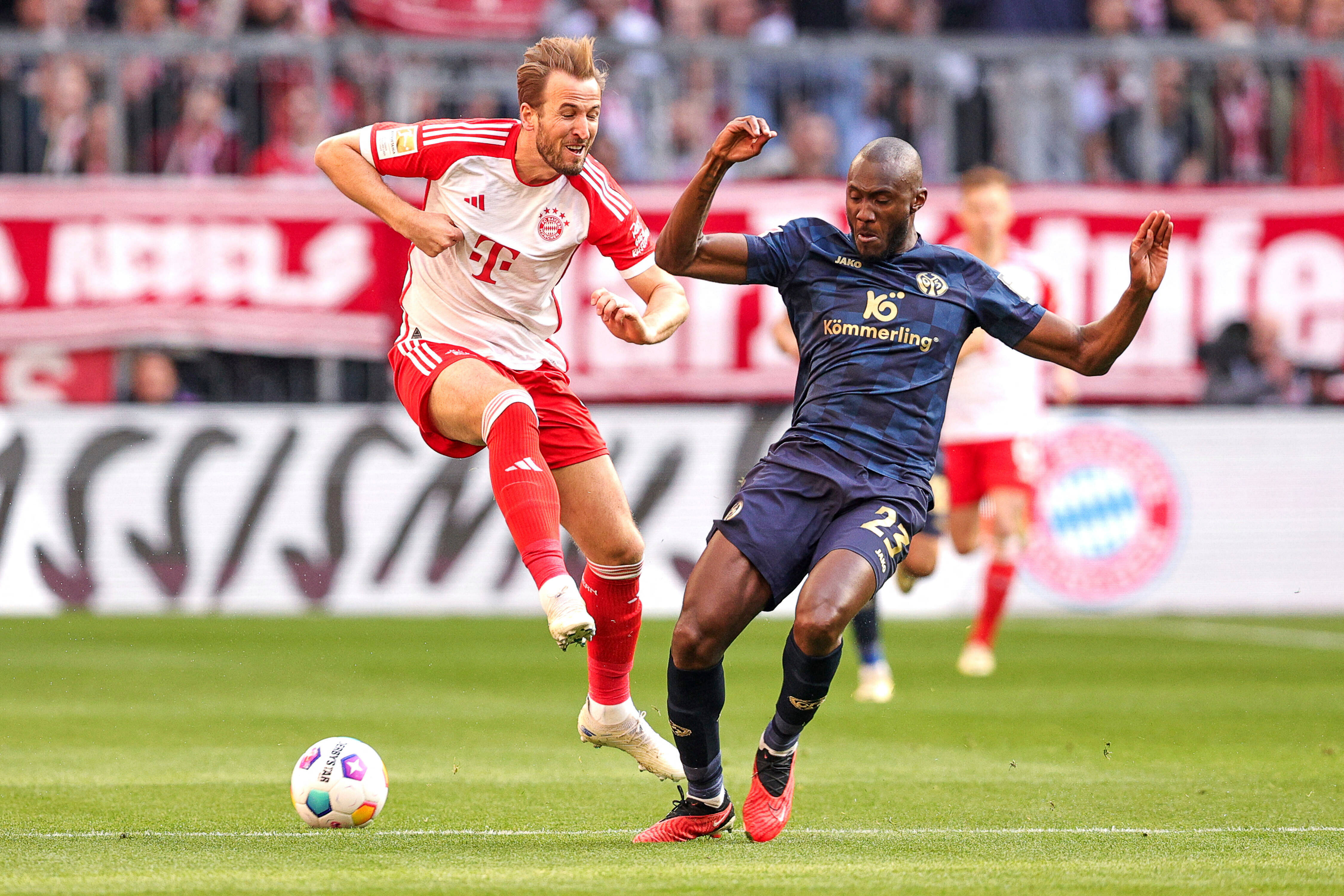 "J'ai encore quelques années dans les jambes!": Josuha Guilavogui s'entraîne à Toulon avant de retrouver un club