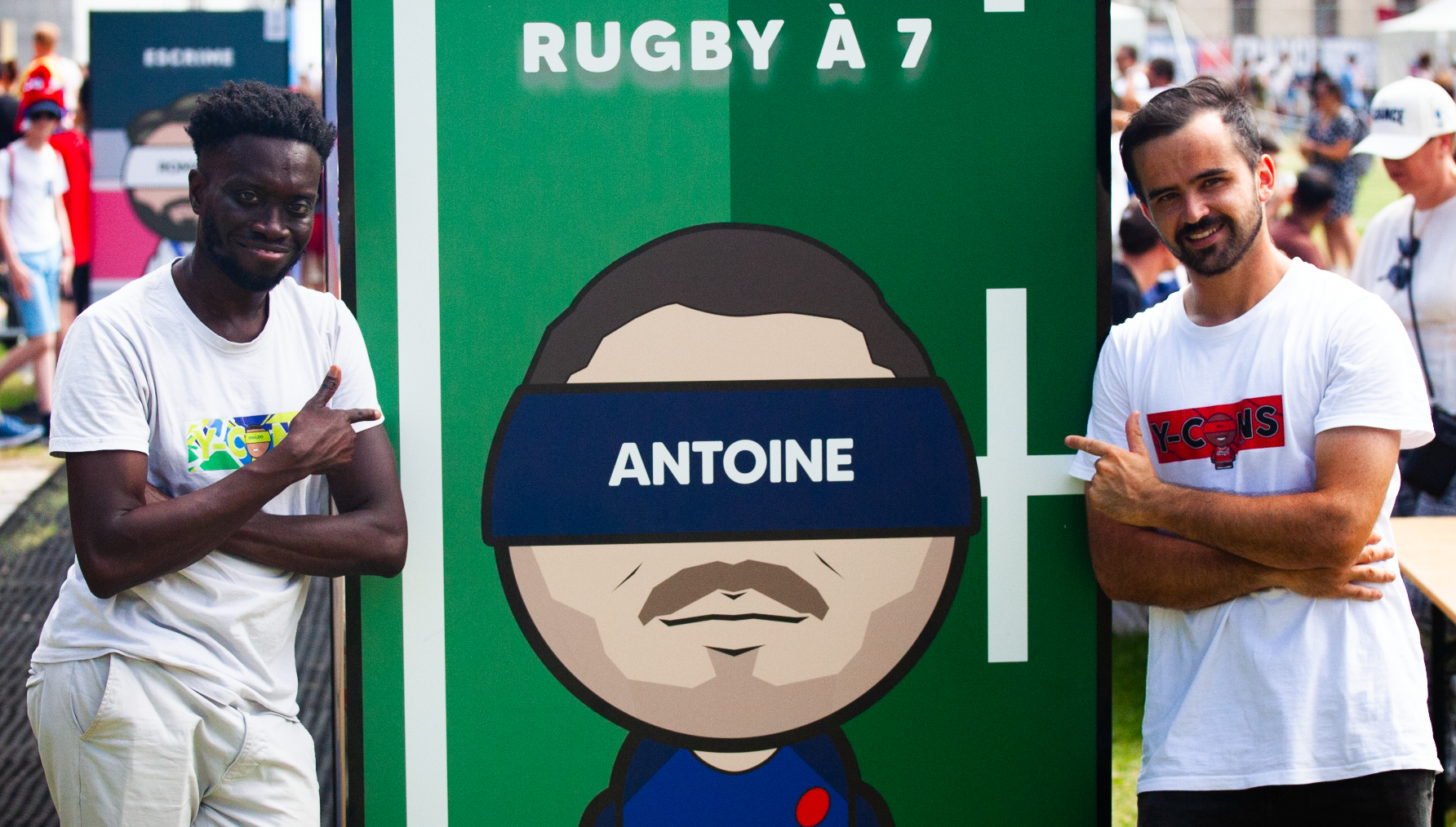 Passionné d'art et de sport, ce Toulonnais organise une exposition au Club France à Paris