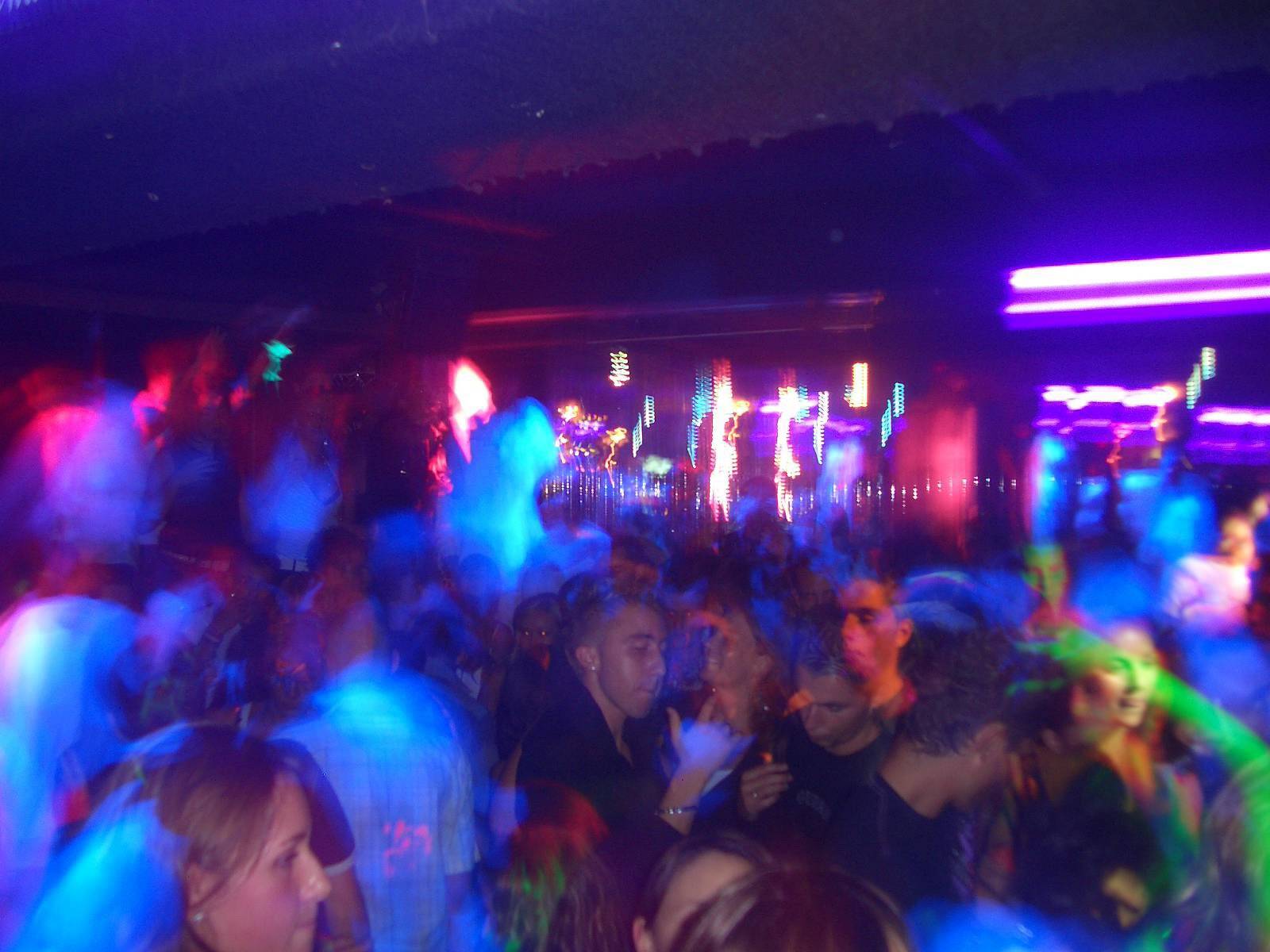 Classement des boîtes de nuit d'antan: quand la jeunesse vivait la Dolce vita à Hyères