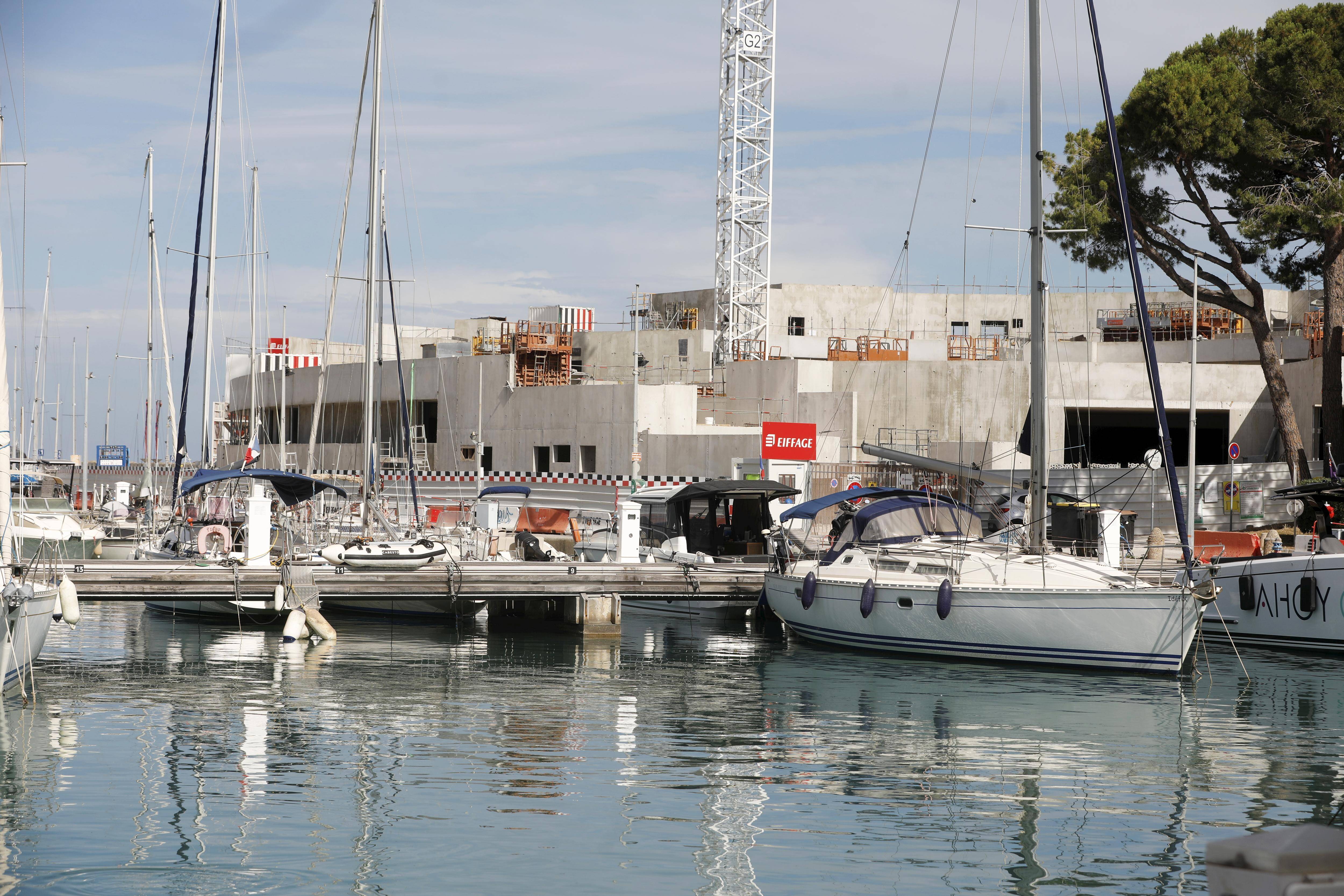 “It’s not pleasant but the work must move forward”: the construction site at Marina Baie des Anges is causing some residents tension