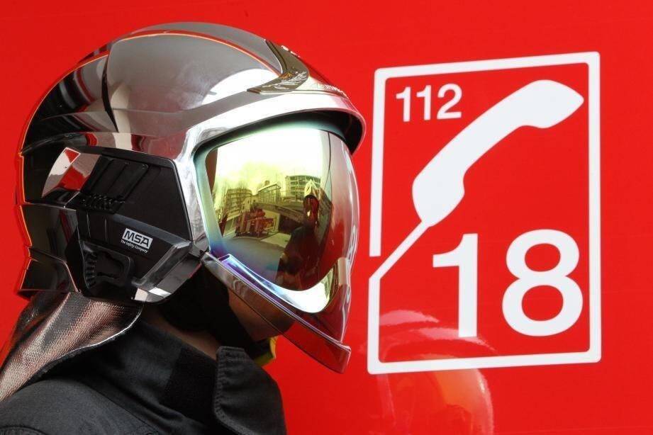 Un accident entre deux voitures fait un blessé léger à nice, la chaussée sud de la promenade fermée au niveau de l’aéroport
