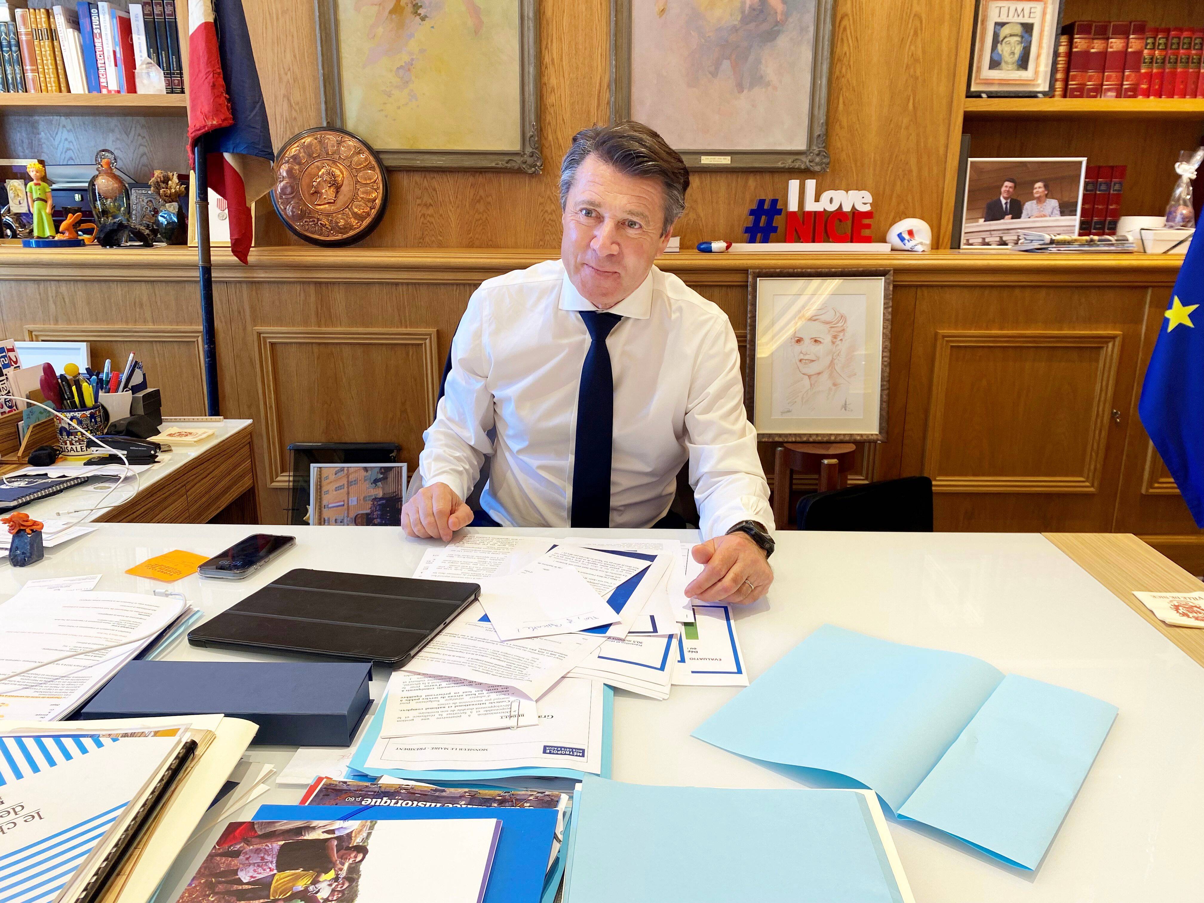 "Je demande à avoir un préfet compétent qui protège les gens, c'est son boulot": nouvelle charge de Christian Estrosi contre le préfet des Alpes-Maritimes