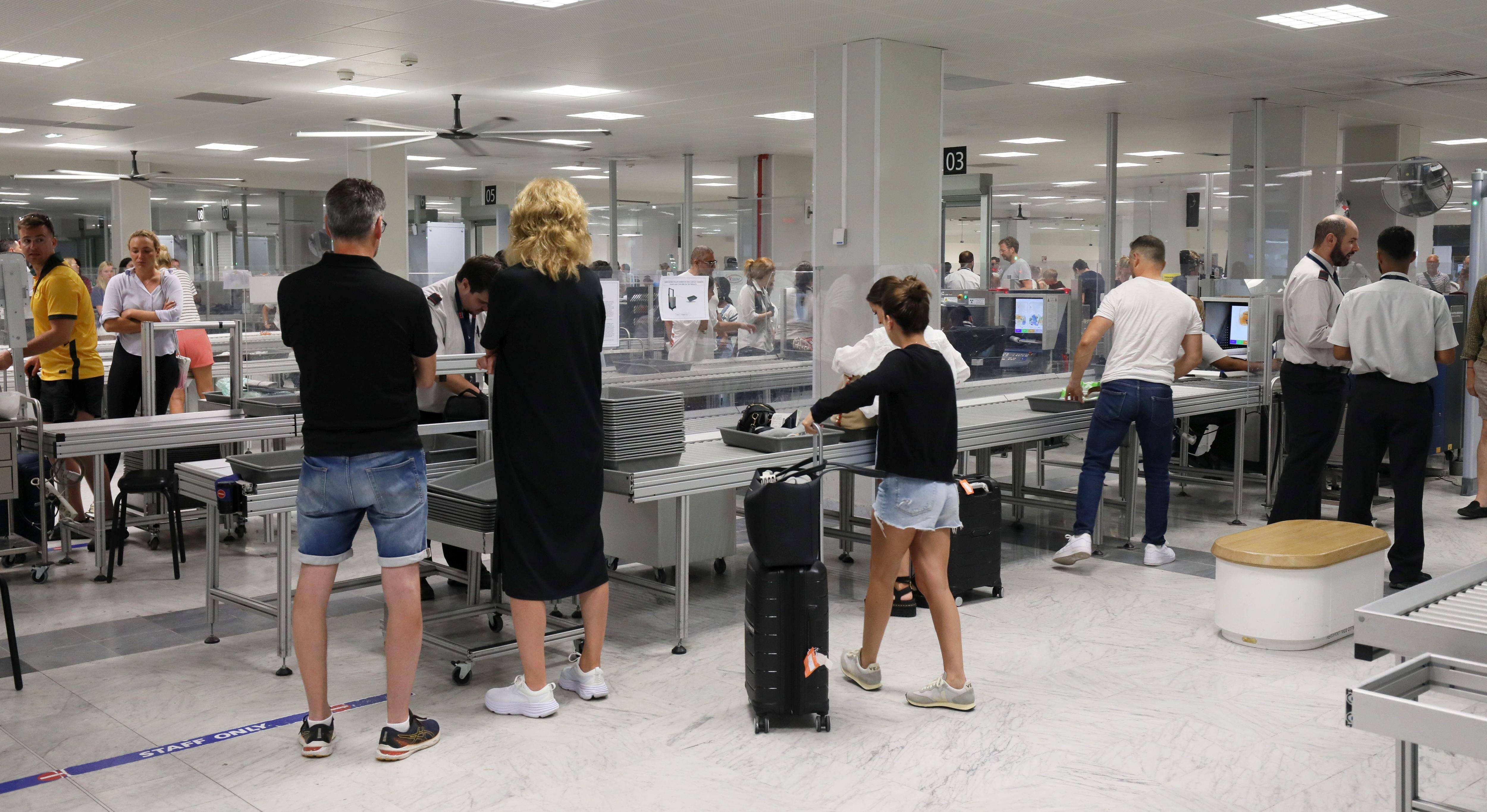 Vigilance orages: des perturbations au départ et à l'arrivée à l'aéroport Nice Côte d'Azur ce jeudi matin