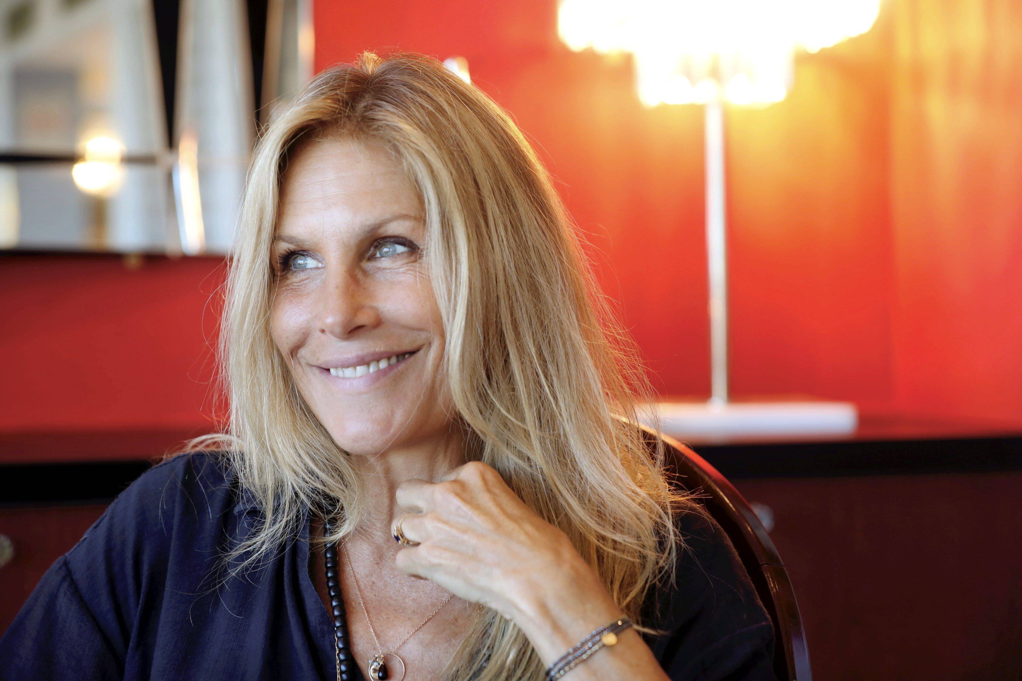 "J'ai eu des traumas mais ils m'ont ouvert tellement de portes": de passage dans la région, l'actrice Astrid Veillon se confie