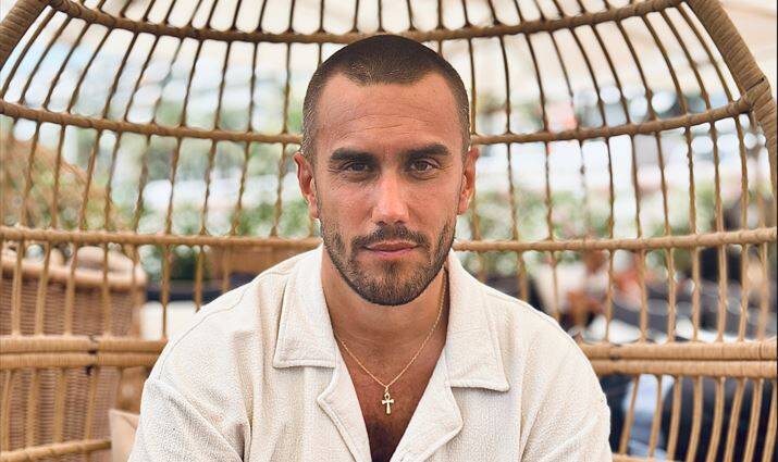 "Le public s'est mis à nous faire confiance, à venir voir ce qu'on lui propose": le Varois Maxime Riou installe son T'Choup Comedy Club à Nice et Fréjus bientôt