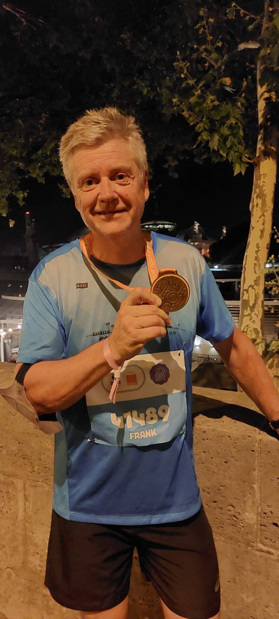 "Il y avait une ferveur incroyable": le témoignage de ces athlètes amateurs du Mentonnais qui ont couru le "Marathon pour tous" aux JO de Paris