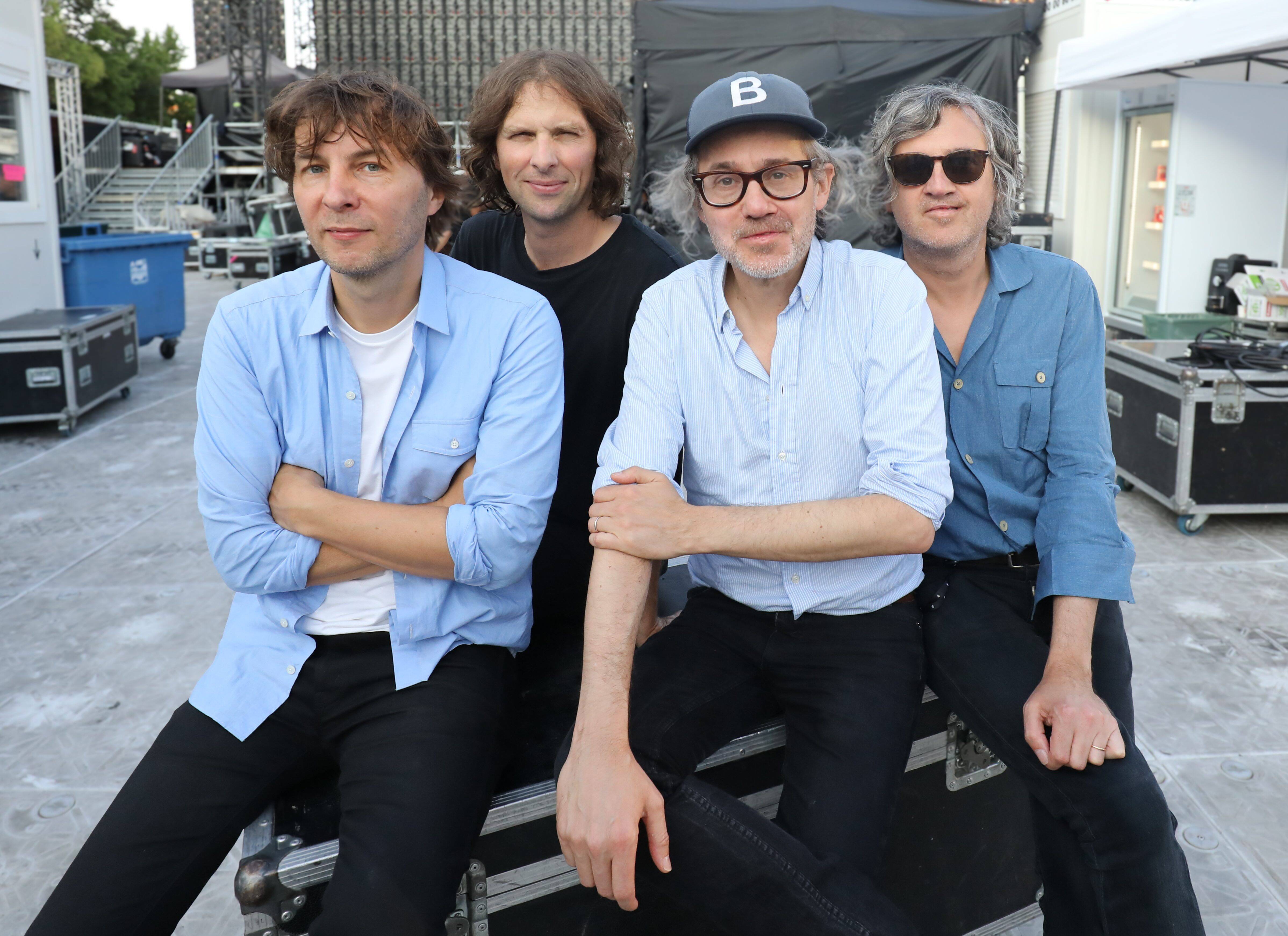 Dix jours après leur show mémorable en clôture des JO, on a parlé avec les membres de PhSnix au Nice Jazz Fest