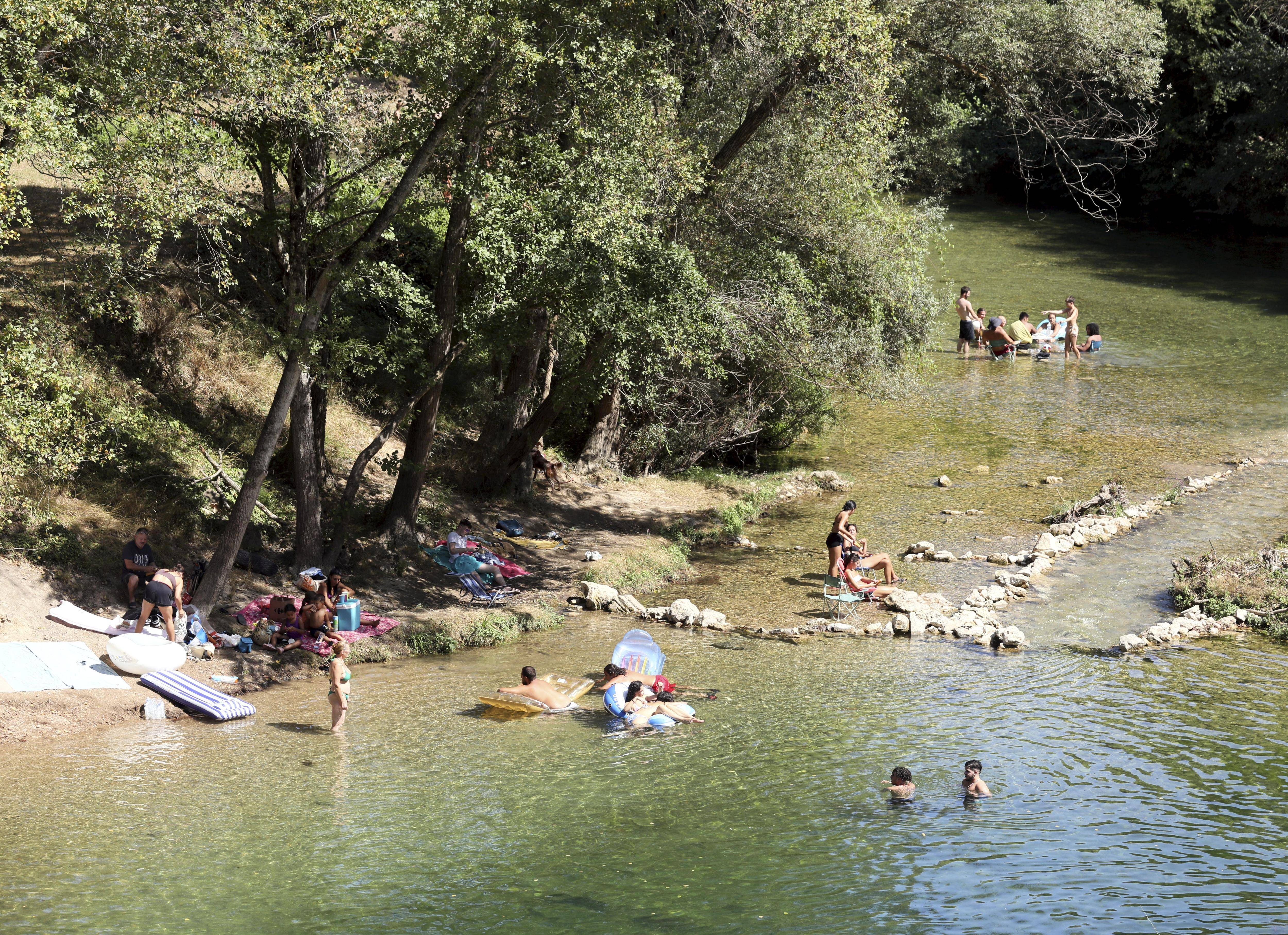 "Ils ont escaladé la clôture et se sont lancé nos bébés lapins comme on joue au ballon": sur les bords de la Siagne, les riverains dénoncent une insécurité grandissante