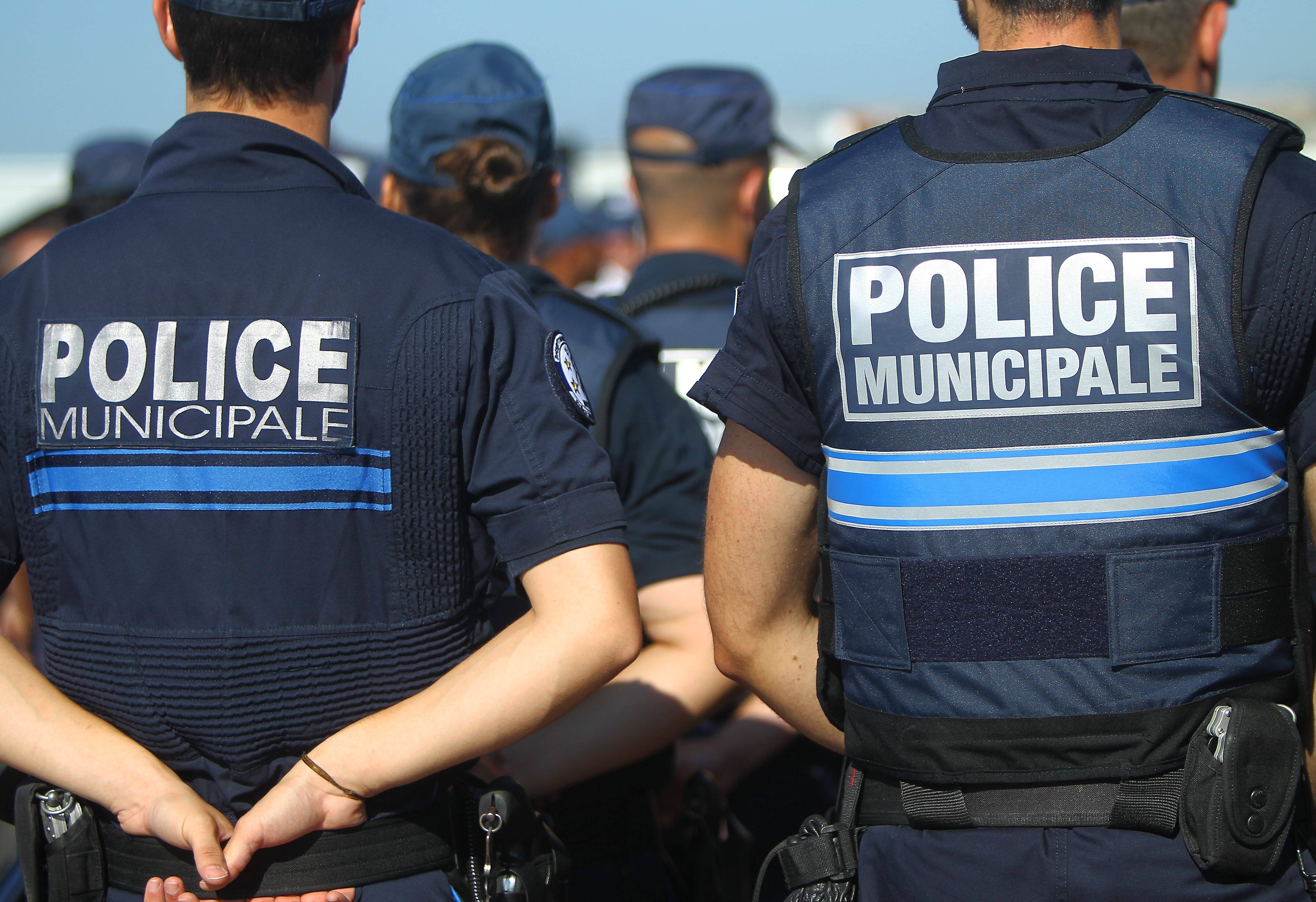 Soupçonné d'attouchements sexuels sur des mineures, un individu interpellé à Nice par la police municipale