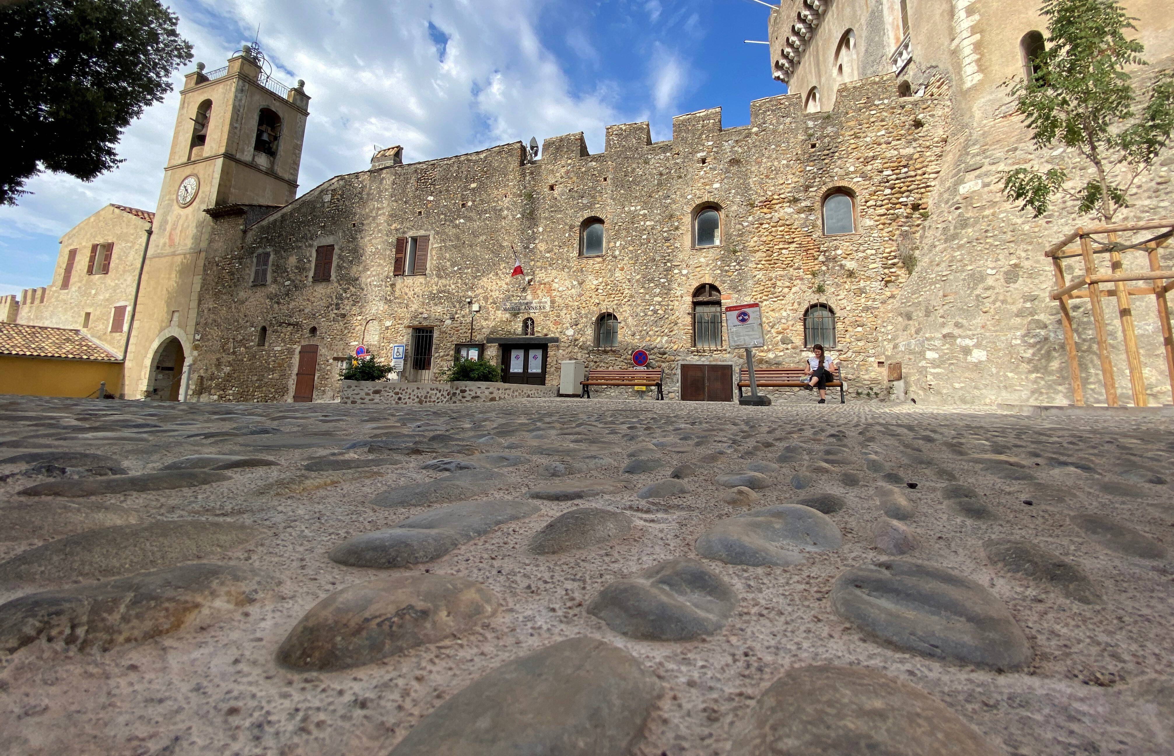Ce que pensent ces riverains de la rénovation de la place Maurel à Cagnes-sur-Mer