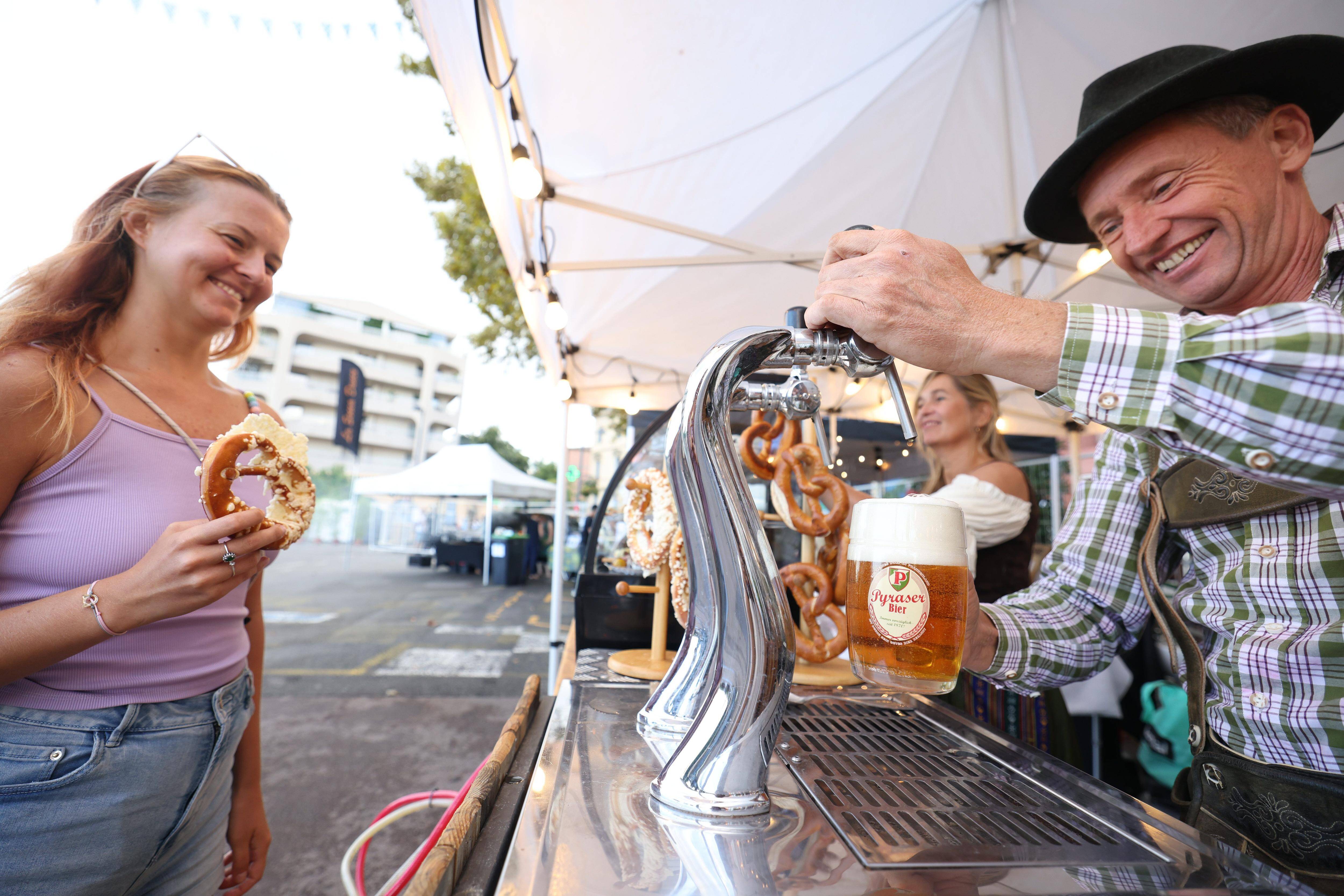 "On la déguste comme un bon vin!": voici pourquoi la bière à la cote chez les consommateurs