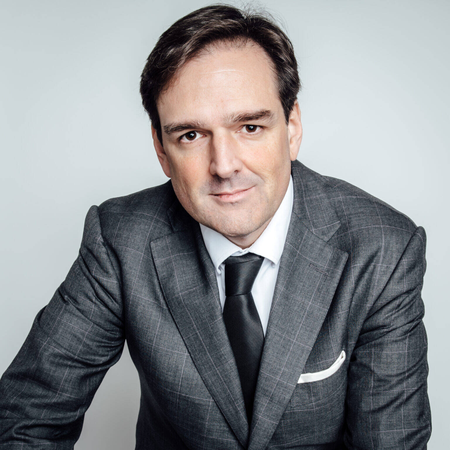 "C'est s'exposer à de lourdes sanctions, pénalisantes, surtout sur la durée": cet avocat explique les risques à rouler avec un permis de conduire frauduleux