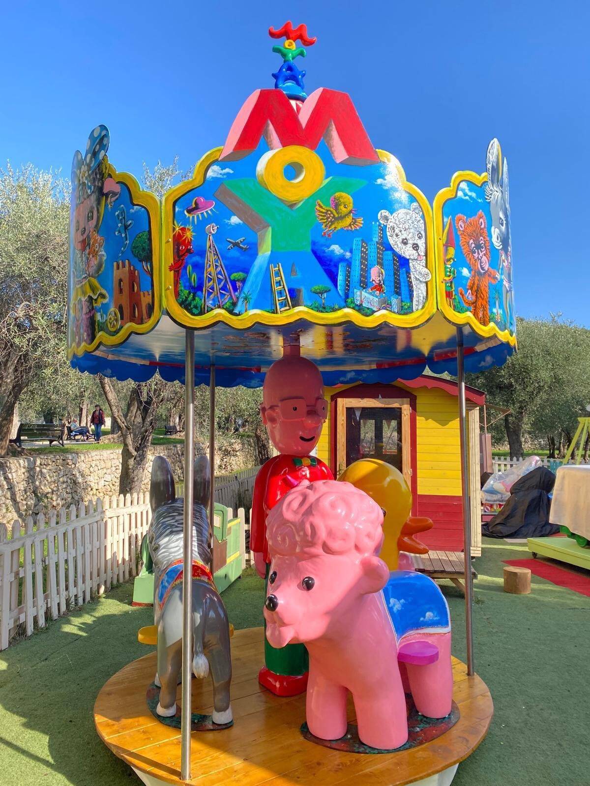 Carrousel, attractions, spectacles et bientôt une grande roue: un parc écolo ouvert après l'école à La Colle-sur-Loup