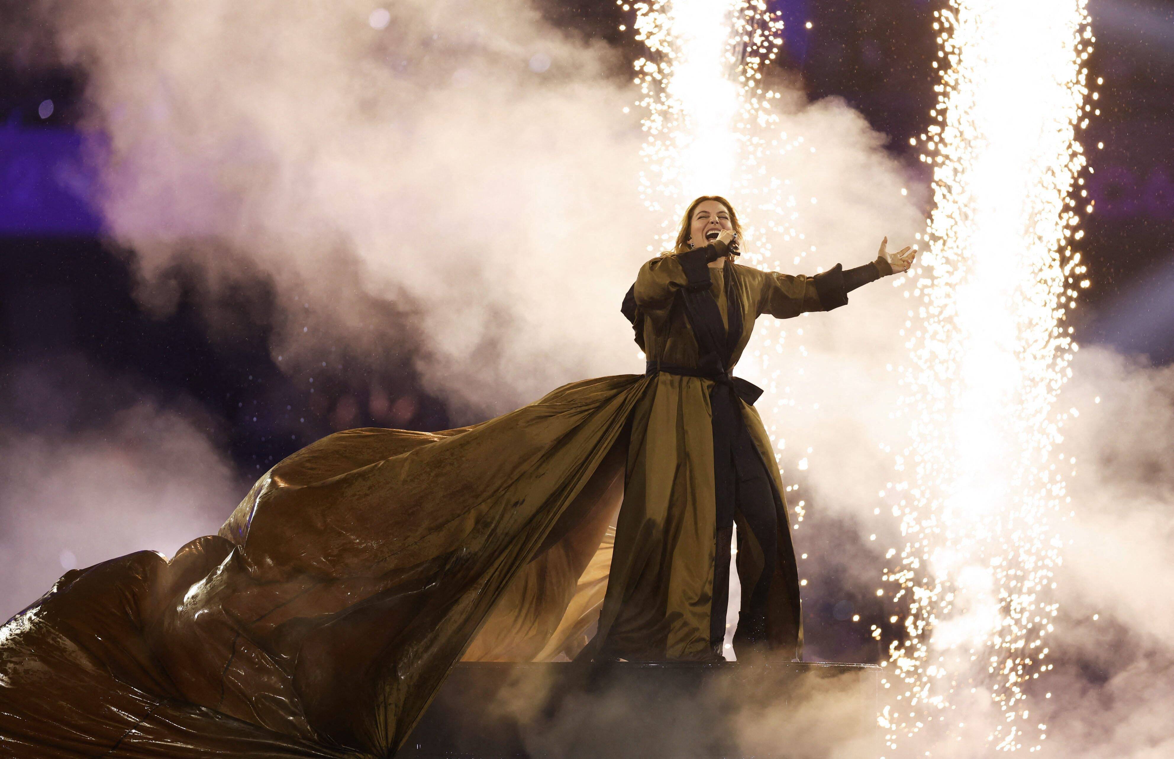 "C'était une telle déflagration de joie que j'en encore un petit peu en moi": la Niçoise Santa nous raconte sa participation à la cérémonie de clôture des Jeux paralympiques
