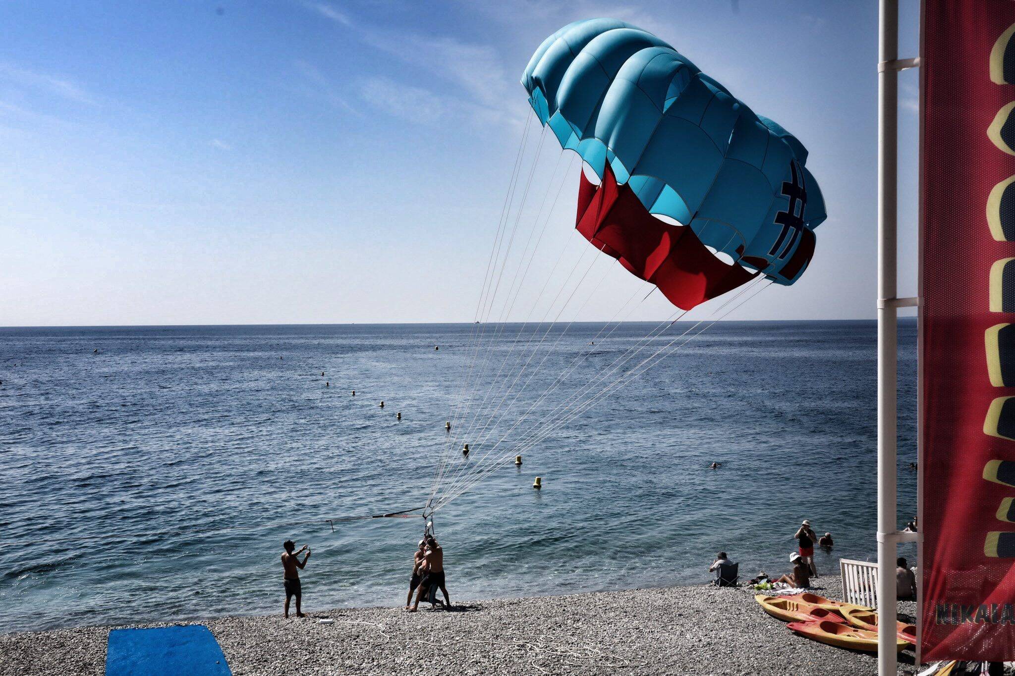 "Est-ce que l'écologie doit primer sur l'économie?": les gérants des bases nautiques inquiets à Nice
