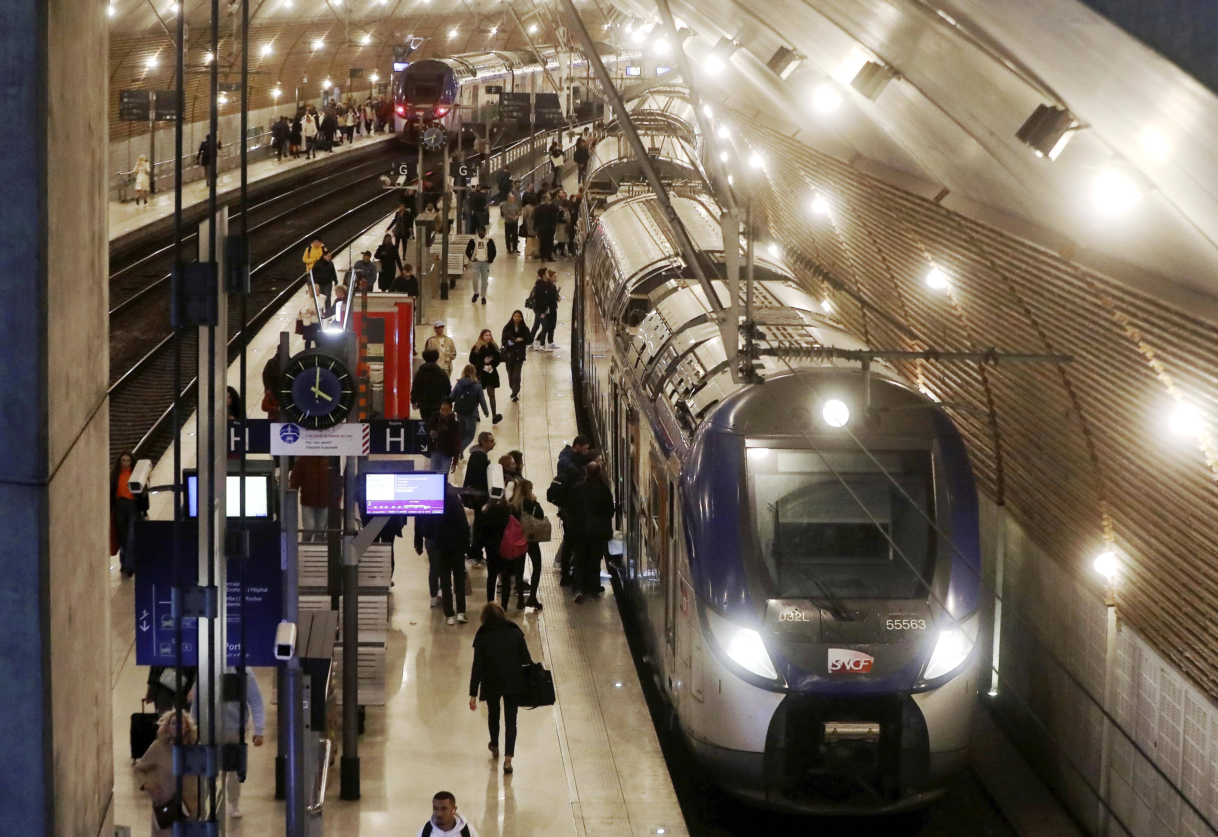 Vous prenez régulièrement le train Nice-Breil ou Nice-Vintimille et vous êtes impactés par les restrictions de circulation? Votre témoignage nous intéresse