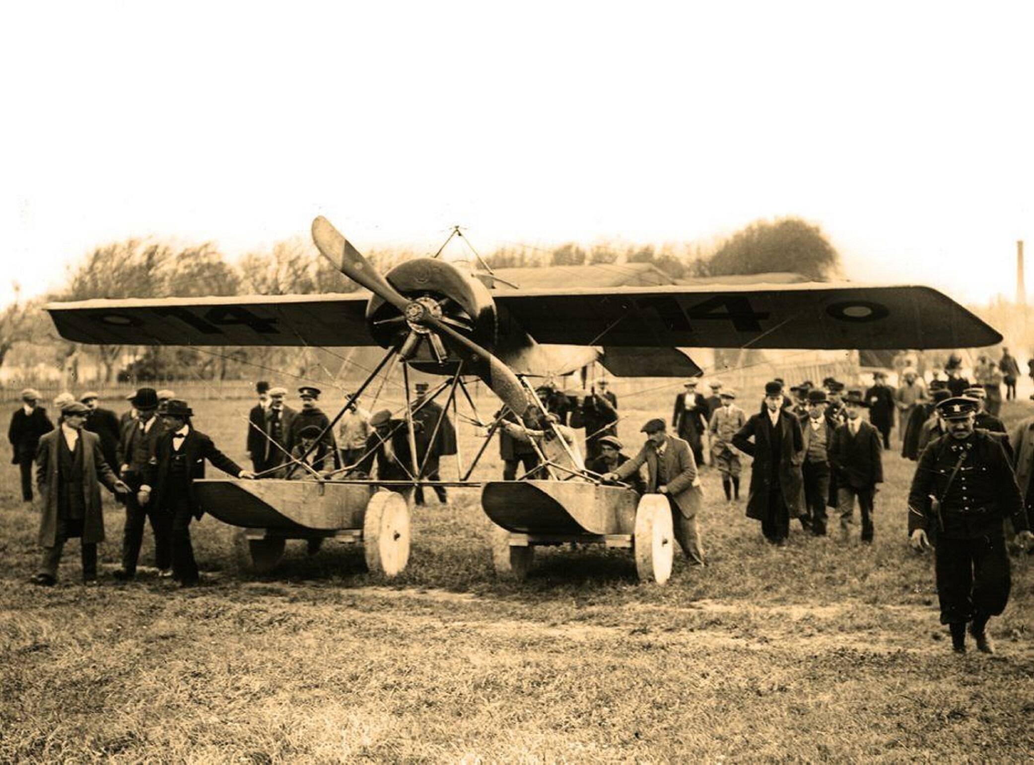 7 heures et 53 minutes: quand l'aviateur Roland Garros traversa pour la  première fois la Méditerranée sans escale en 1913 - Nice-Matin