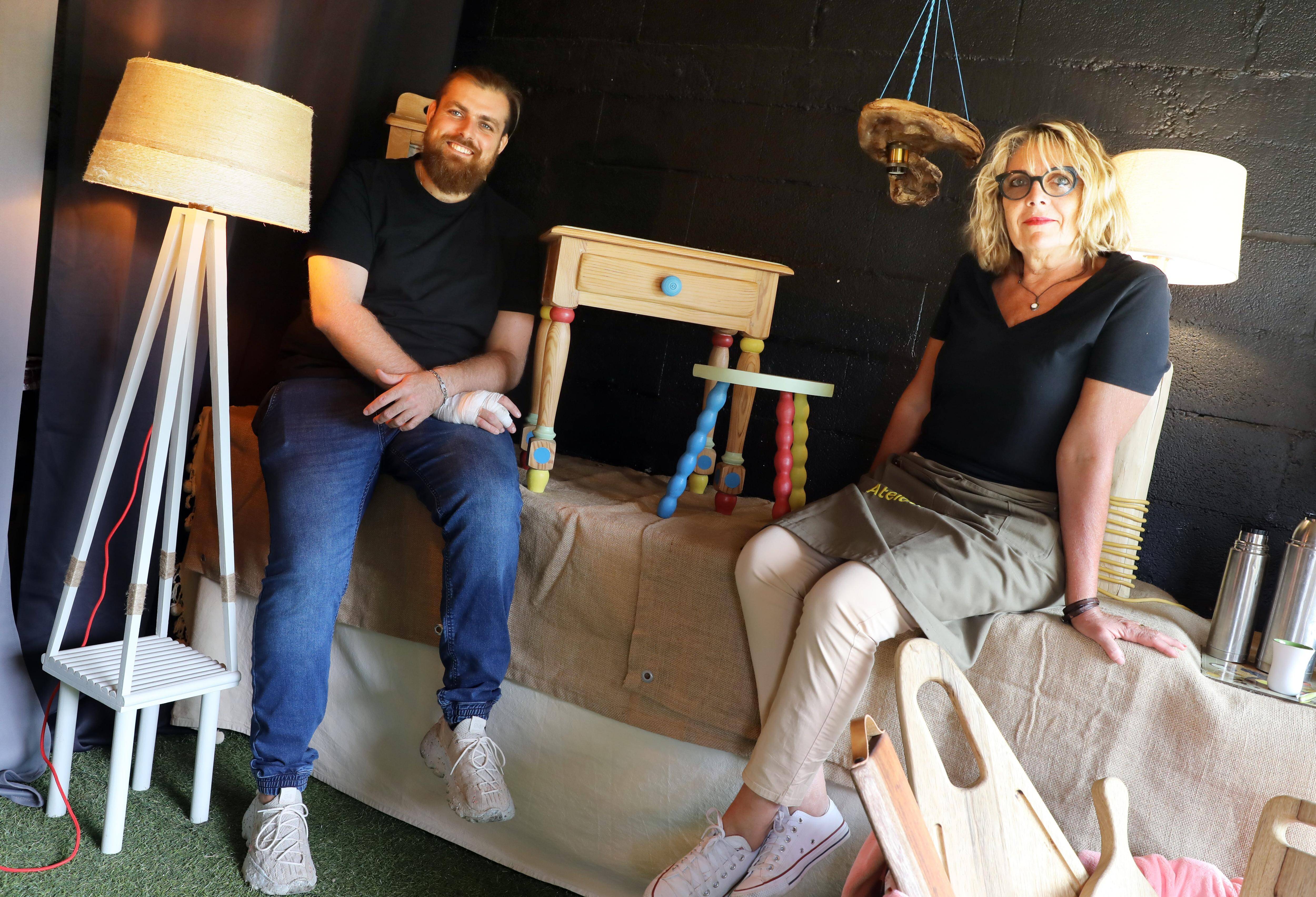 "J'ai toujours beaucoup chiné": dans le Var, c'est en famille que l'entreprise Atelote fait du neuf avec du vieux