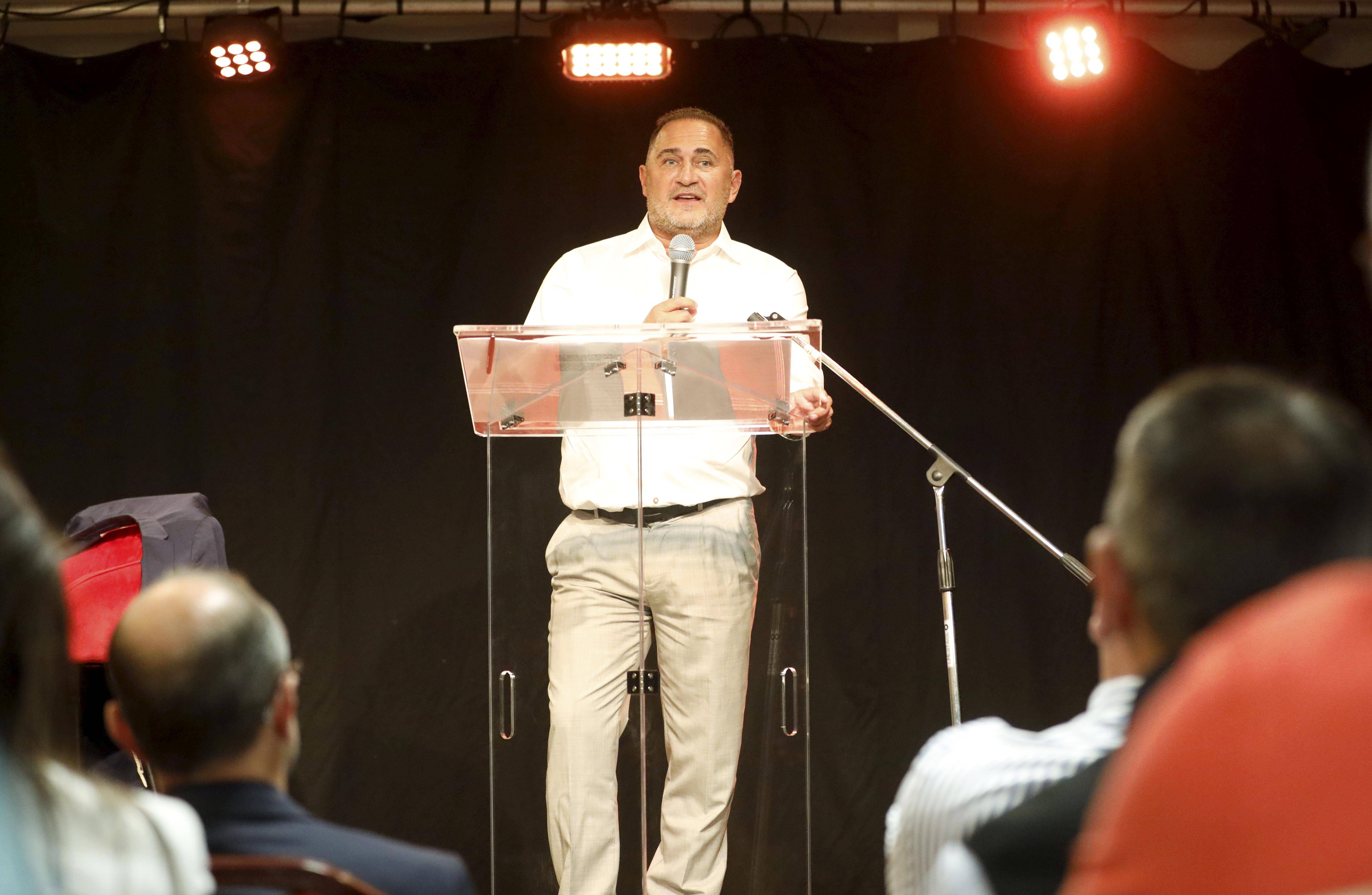 Le sénateur Michel Bonnus peaufine sa candidature pour les municipales 2026 à Toulon