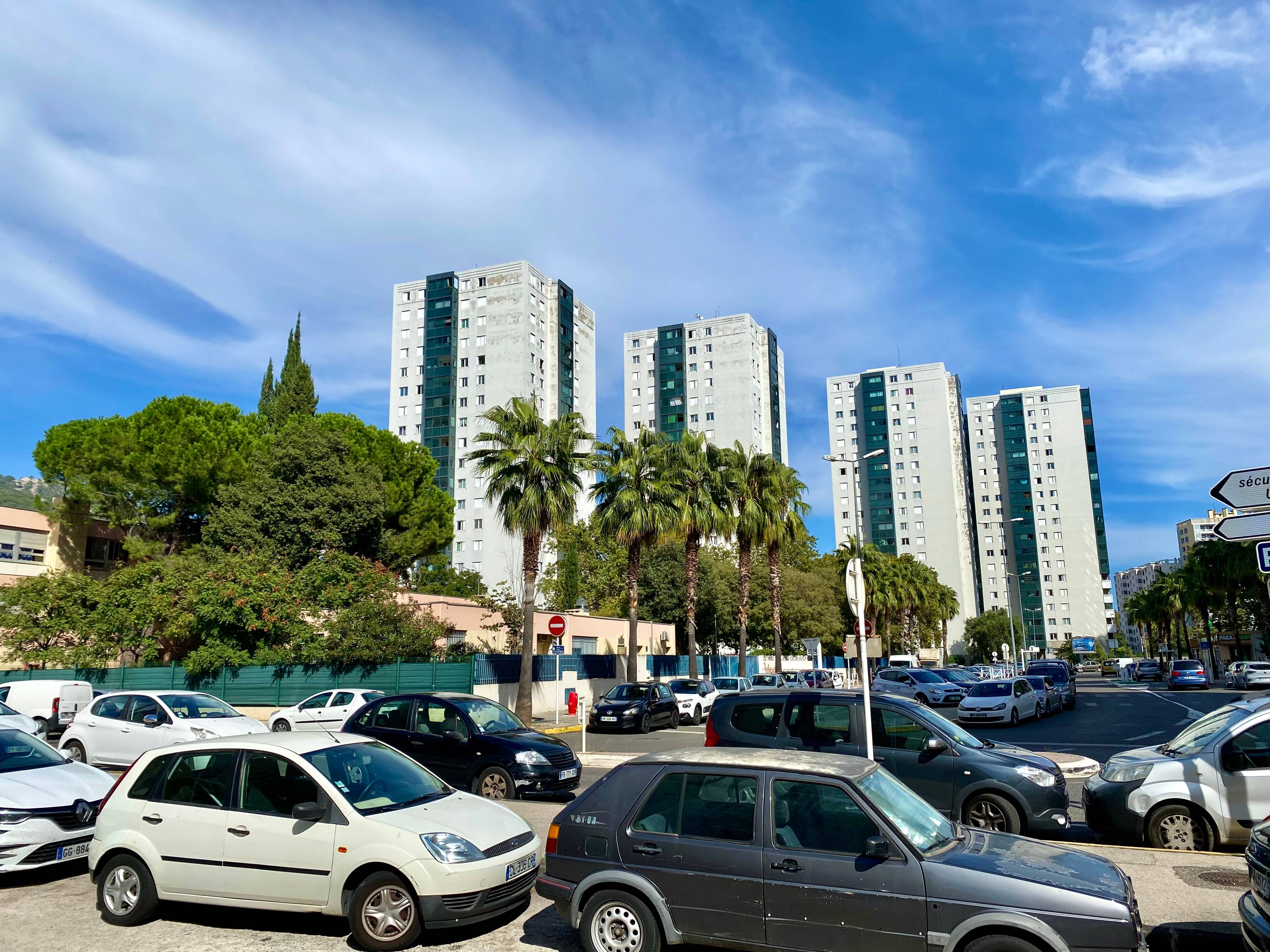 La Rode et Saint-Jean-du-Var: deux nouveaux quartiers pauvres de Toulon passés à la loupe
