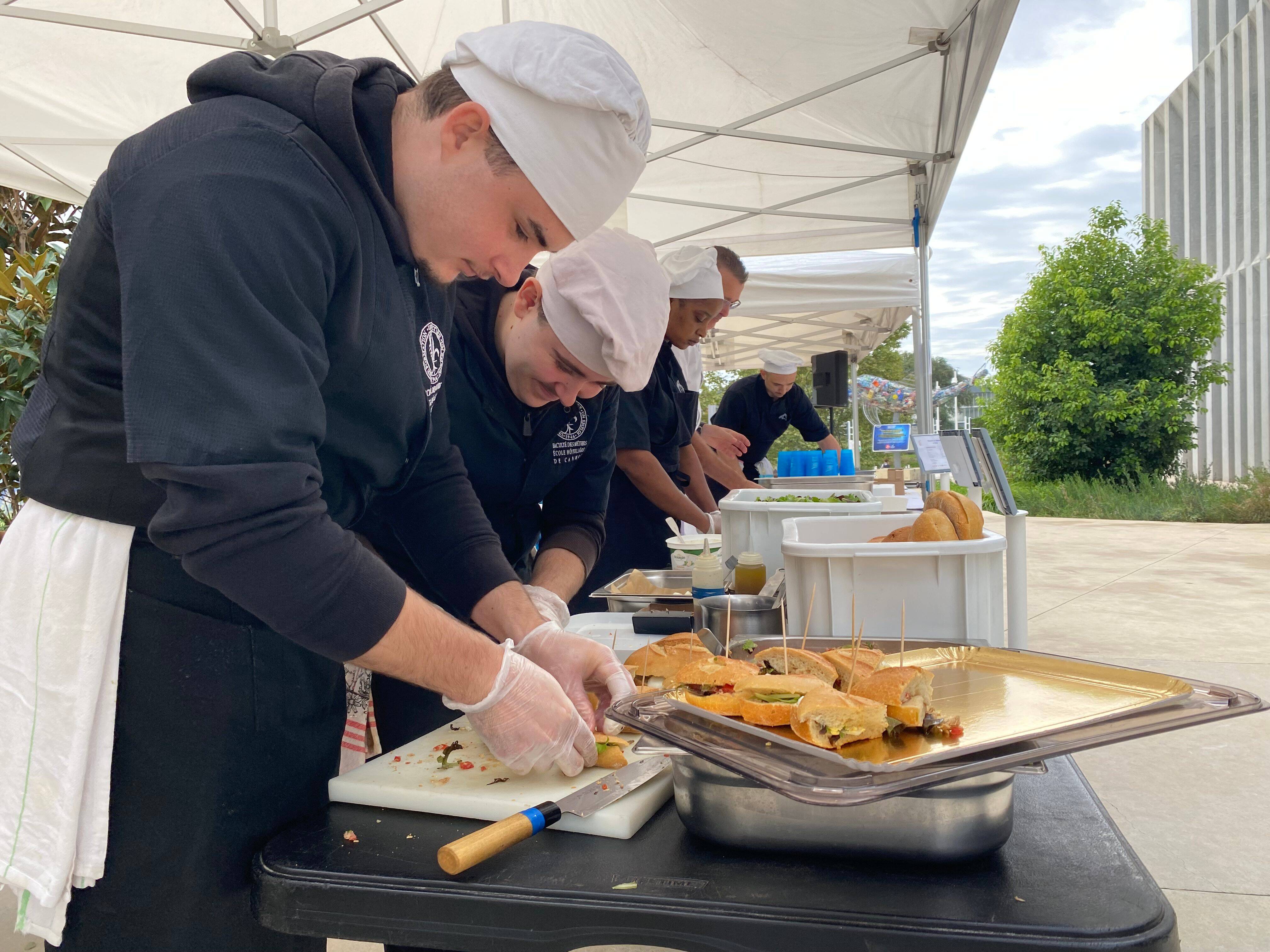 Recettes faciles et antigaspi, idées reçues, zéro déchets : ces conseils donnés aux étudiants, à Cannes