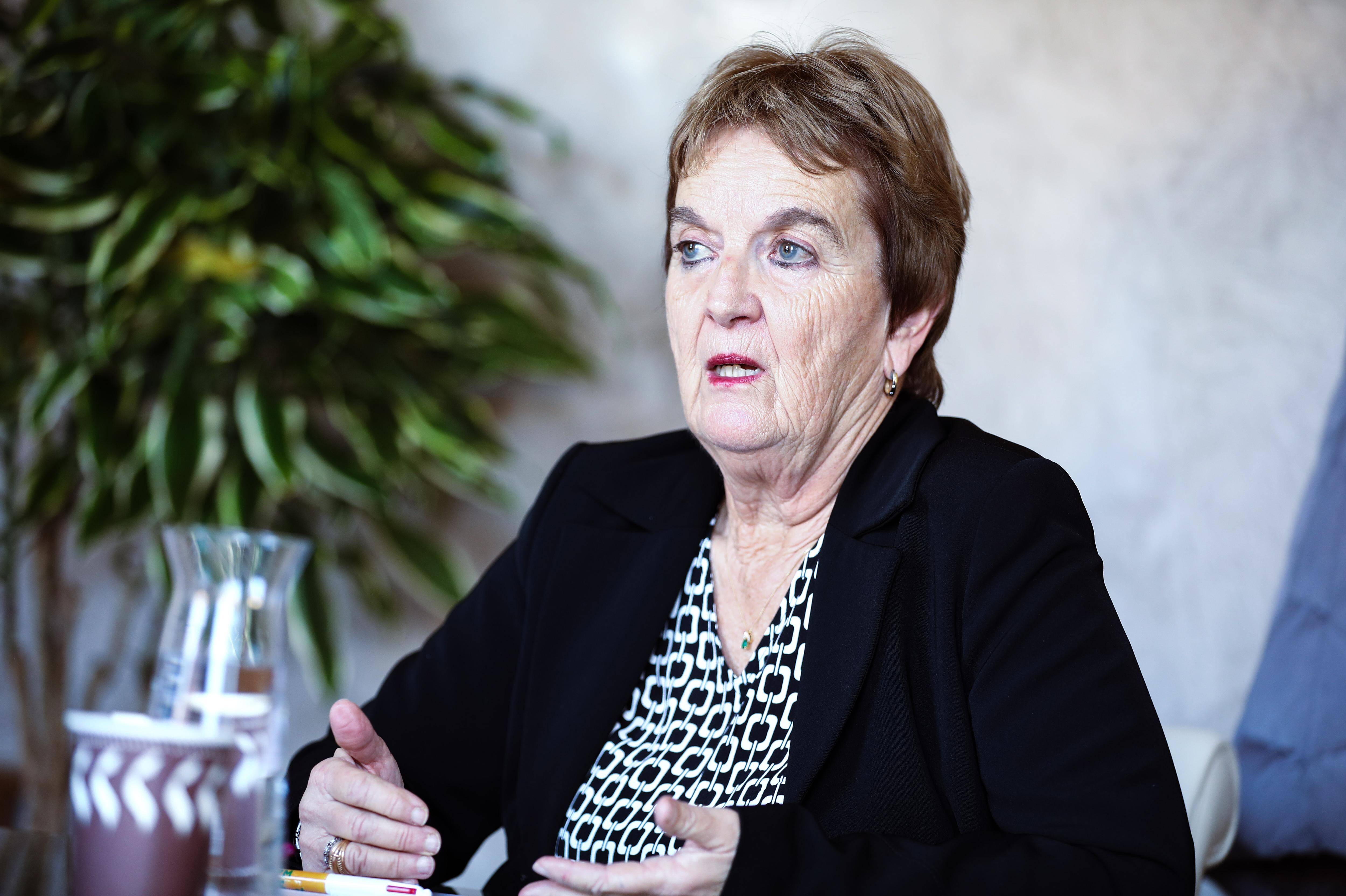 Elle est absente depuis un mois: où est donc passée Hélène Bill, la maire de La Garde?