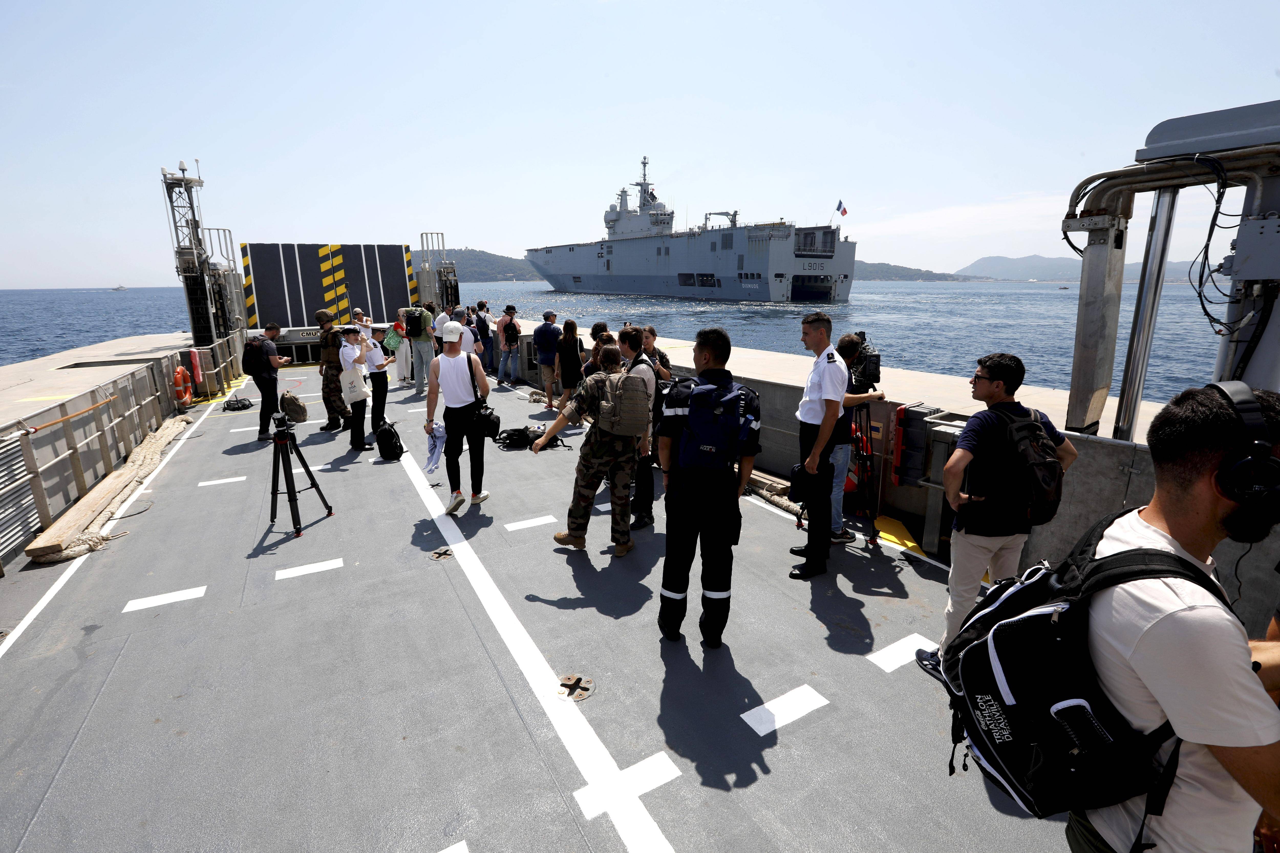 Guerre au Proche-Orient: le Dixmude est en route vers le Liban