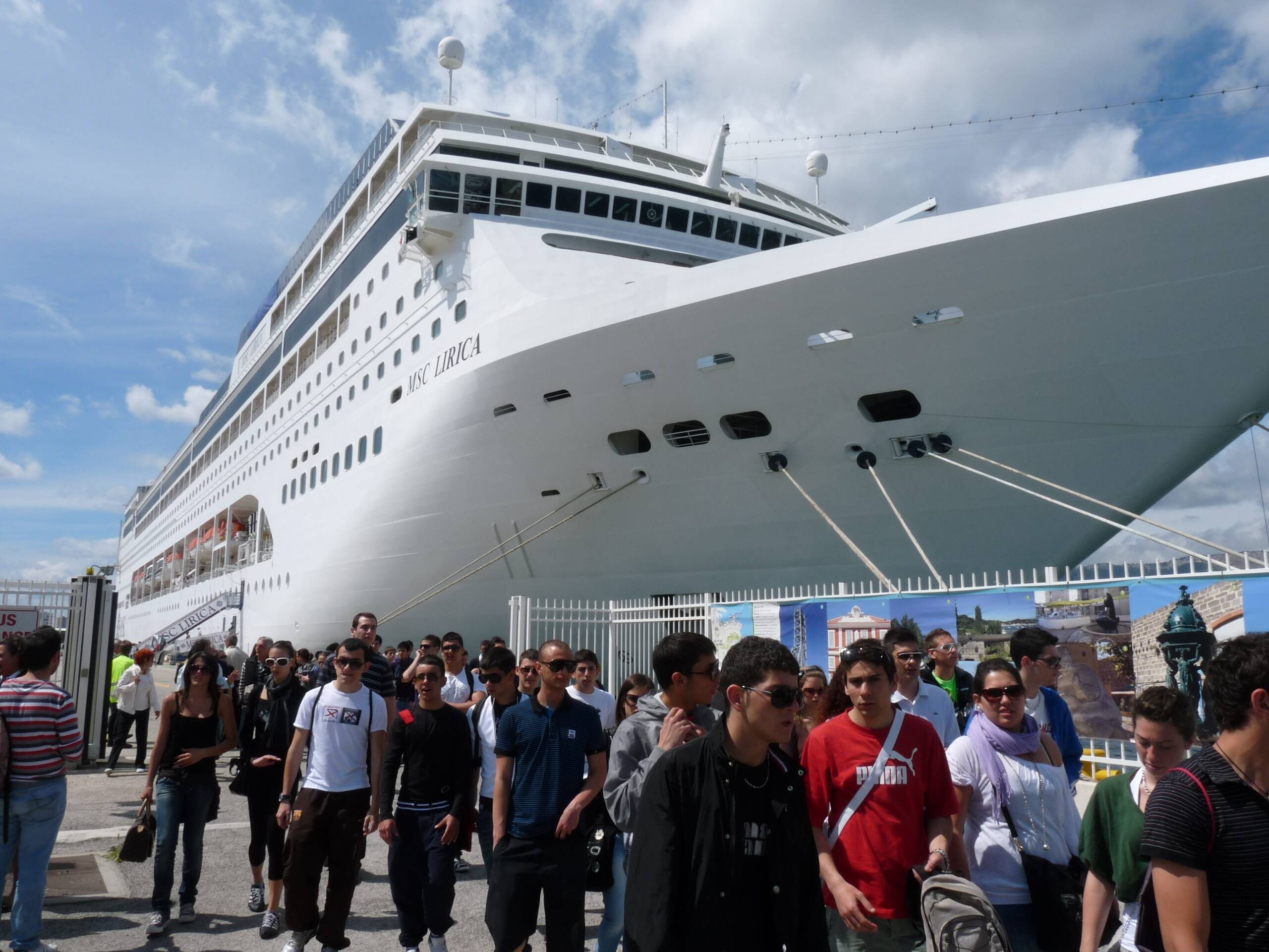 Vers un afflux record? Plus de 300.000 croisiéristes attendus dans les ports de la rade en 2025