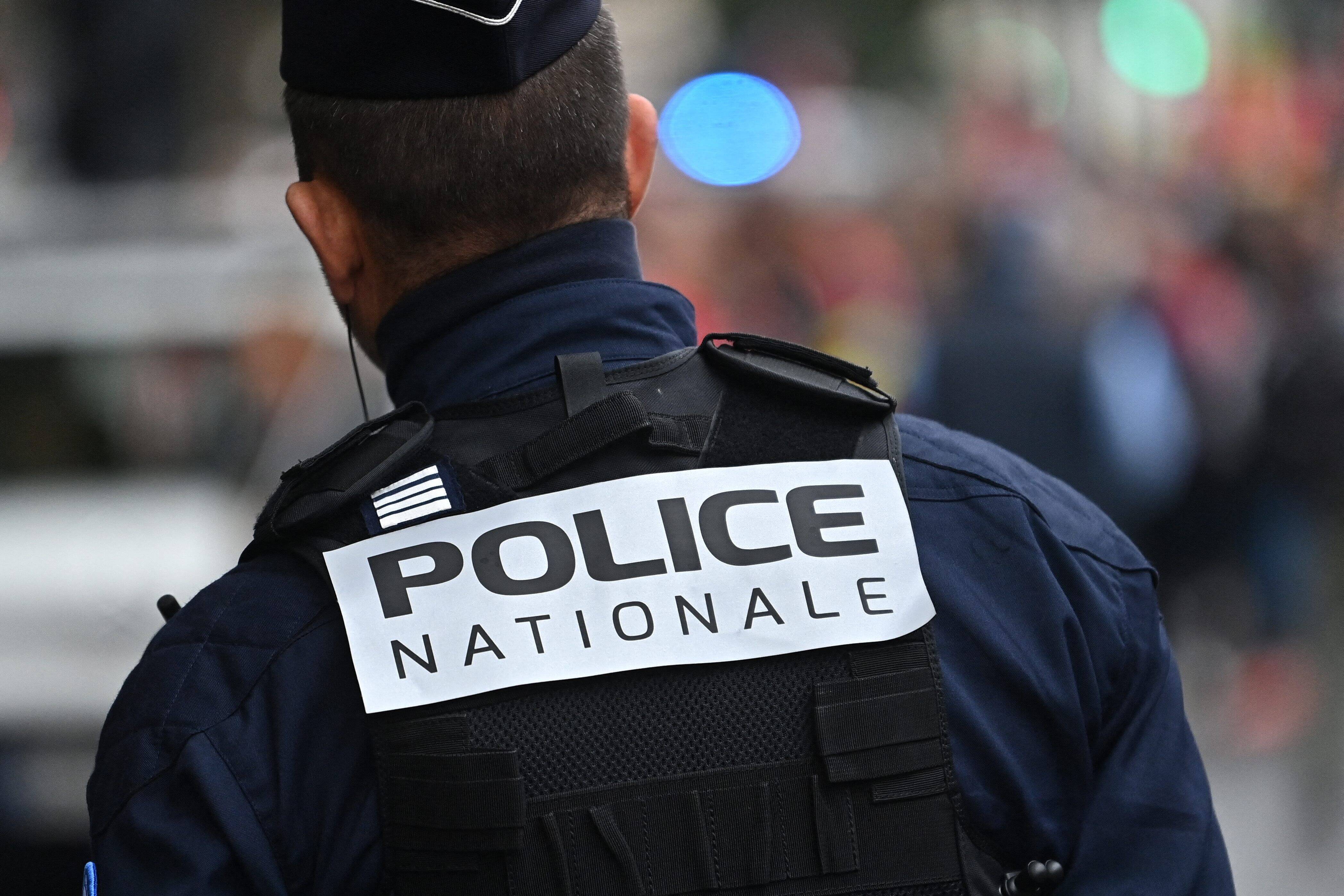 Il accélère devant le commissariat de Vallauris et refuse d'obtempérer